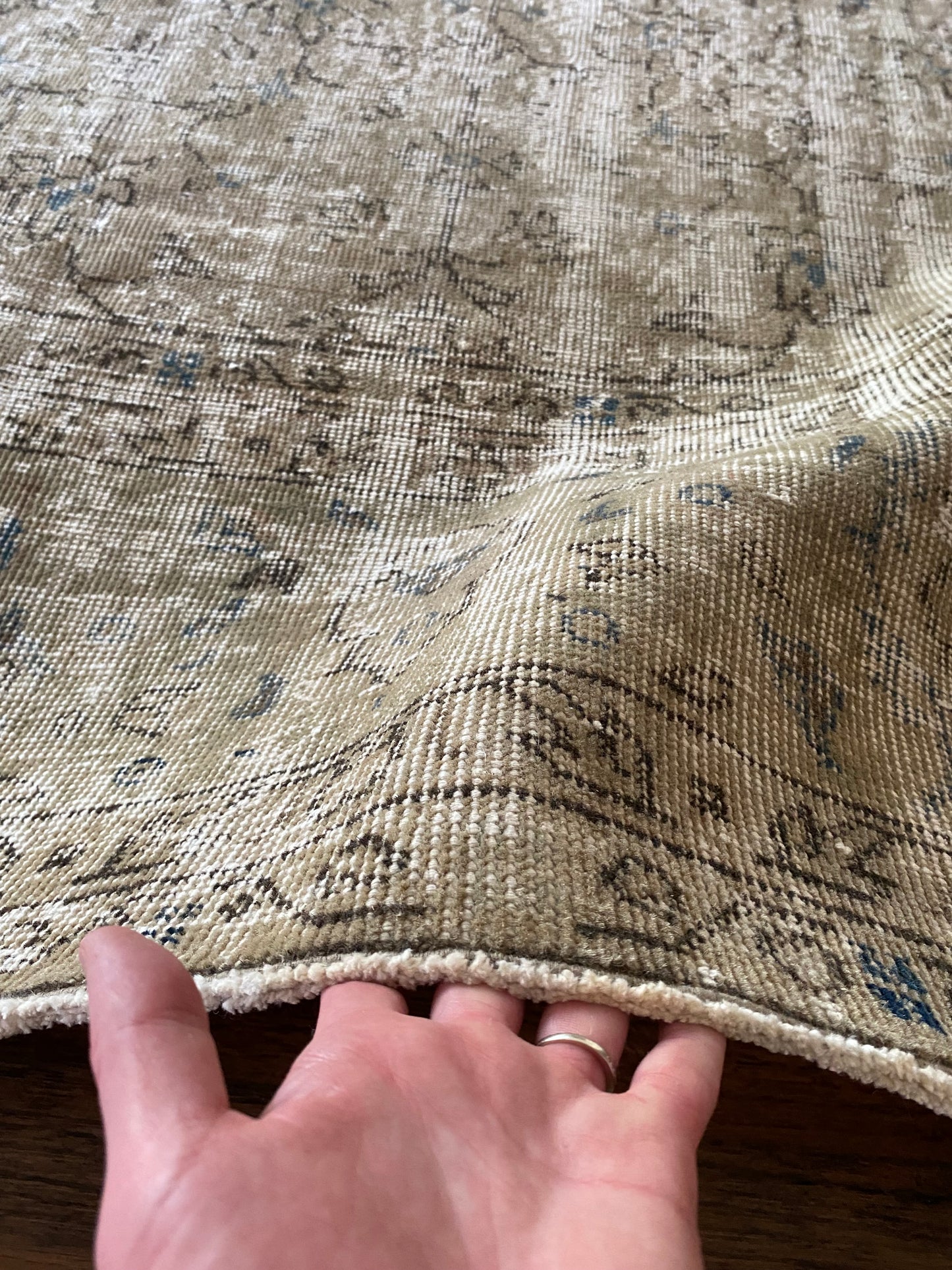 Vintage Turkish Wool Area Rug 9’10”x12’9.5” – Hand-Knotted Neutral Rug | Eden