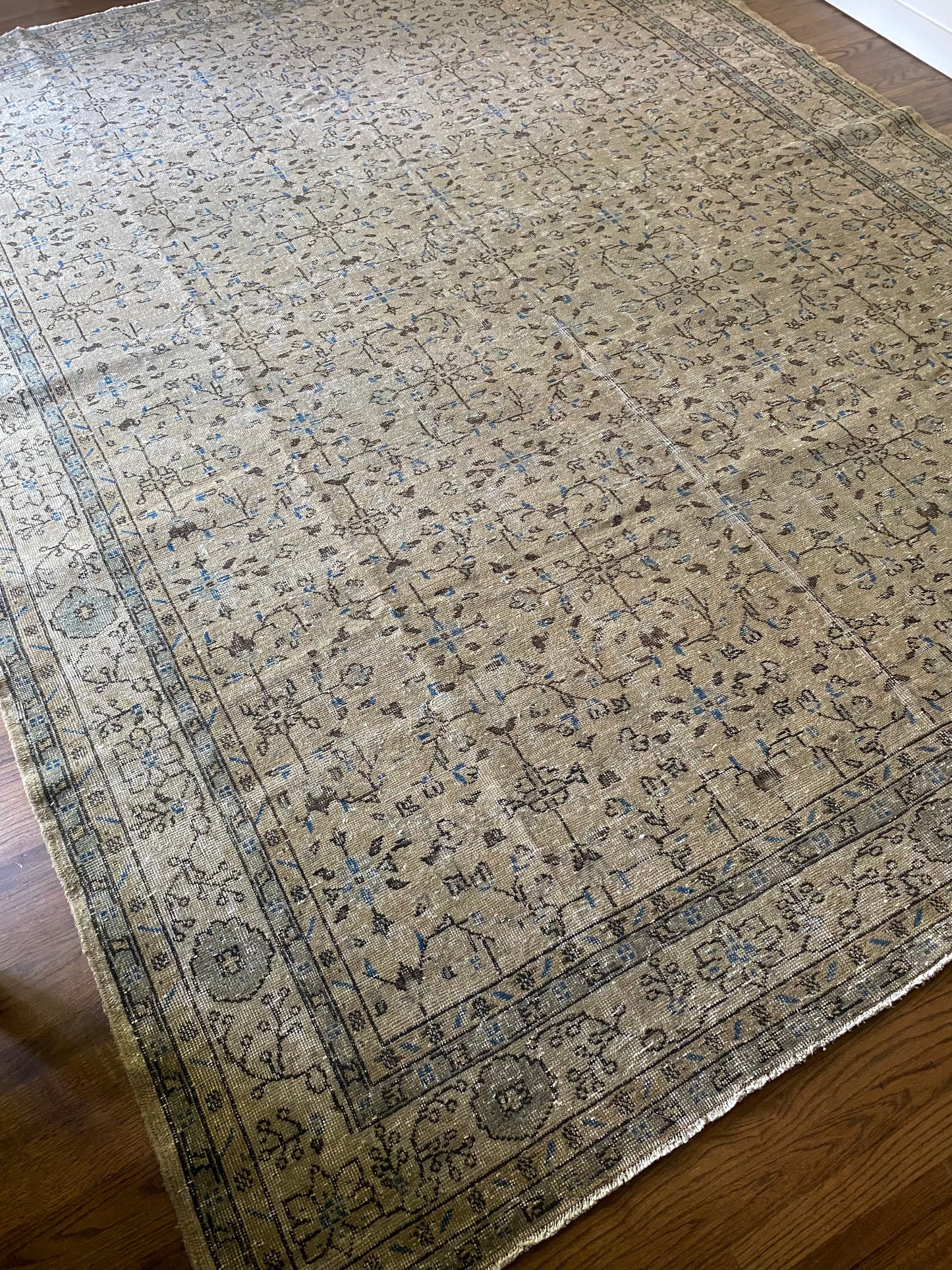 Vintage Turkish Wool Area Rug 9’4x12’2” – Hand-Knotted Neutral Rug | Rory