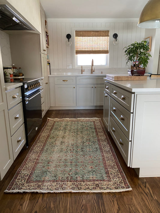 Emery 3’9 x 6’11