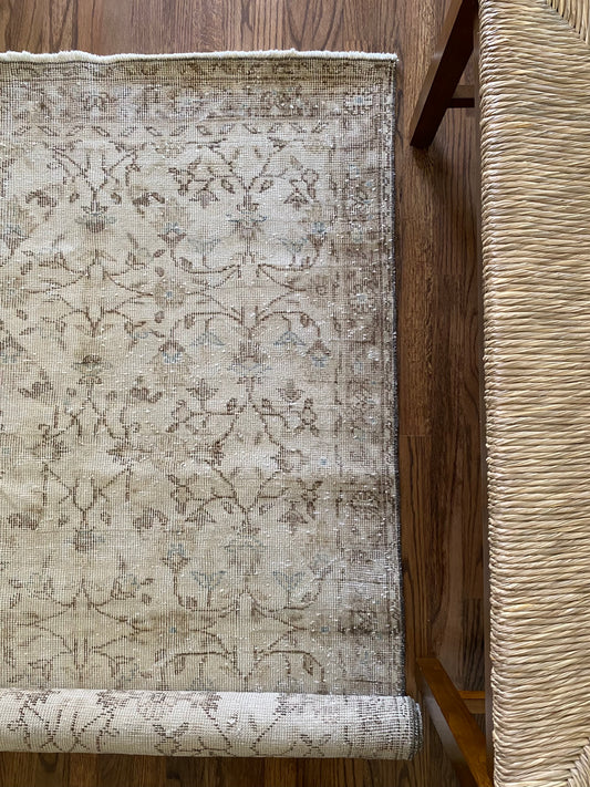 Vintage Turkish Wool Rug 3’10”x6’11” – Hand-Knotted Neutral Scatter Rug | Kendyl