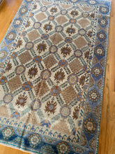Load image into Gallery viewer, Sloane 4’6 x 7’4
