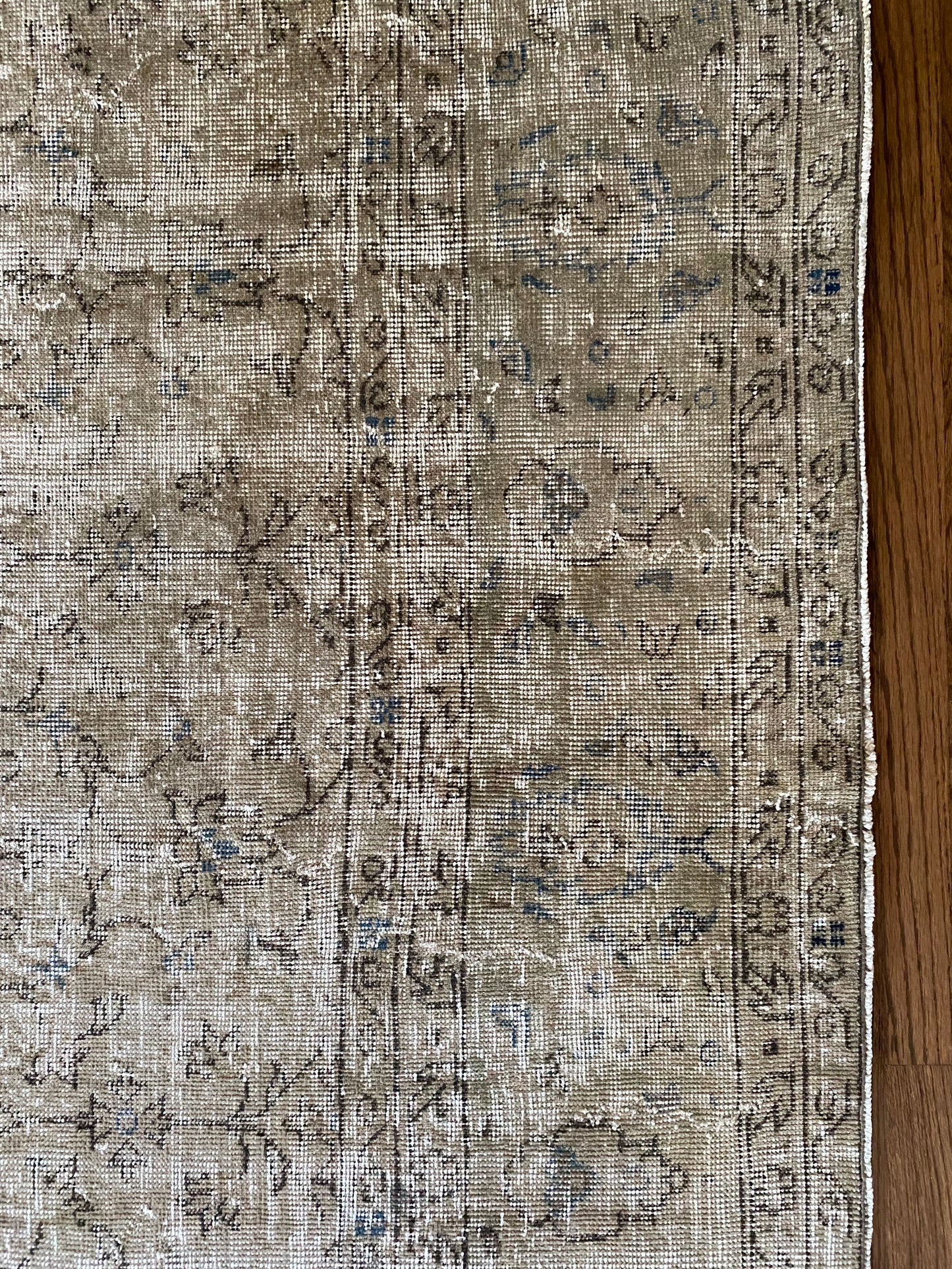 Vintage Turkish Wool Area Rug 9’10”x12’9.5” – Hand-Knotted Neutral Rug | Eden