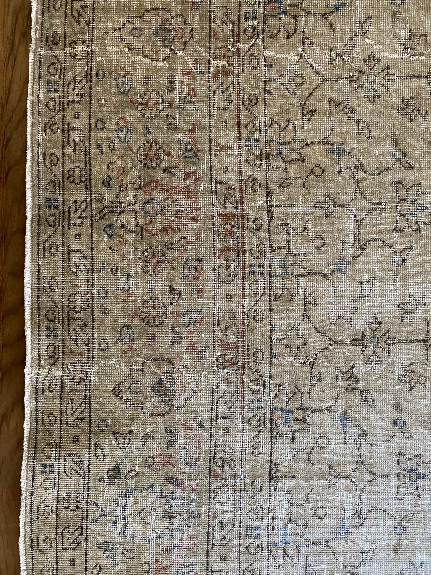 Vintage Turkish Wool Area Rug 9’10”x12’9.5” – Hand-Knotted Neutral Rug | Eden