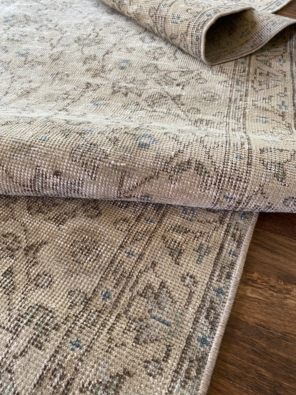 Vintage Turkish Wool Runner 3’1”x7’3” – Hand-Knotted Neutral Short Runner | Molly