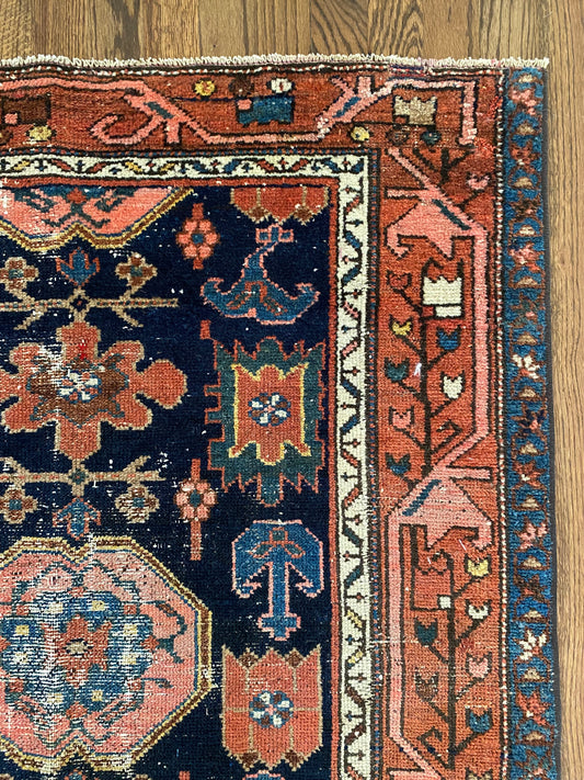 Dakota 3’2.5 x 5’6.5