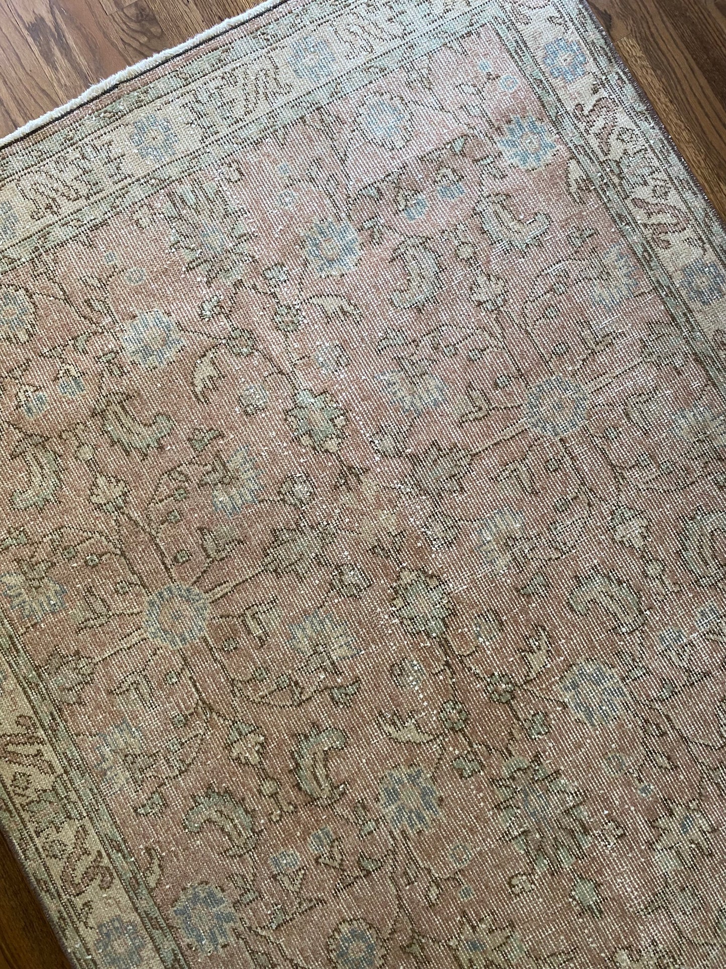 Vintage Turkish Wool Rug 4’x7’5” – Hand-Knotted Dusty Rose Scatter Rug | Emilia