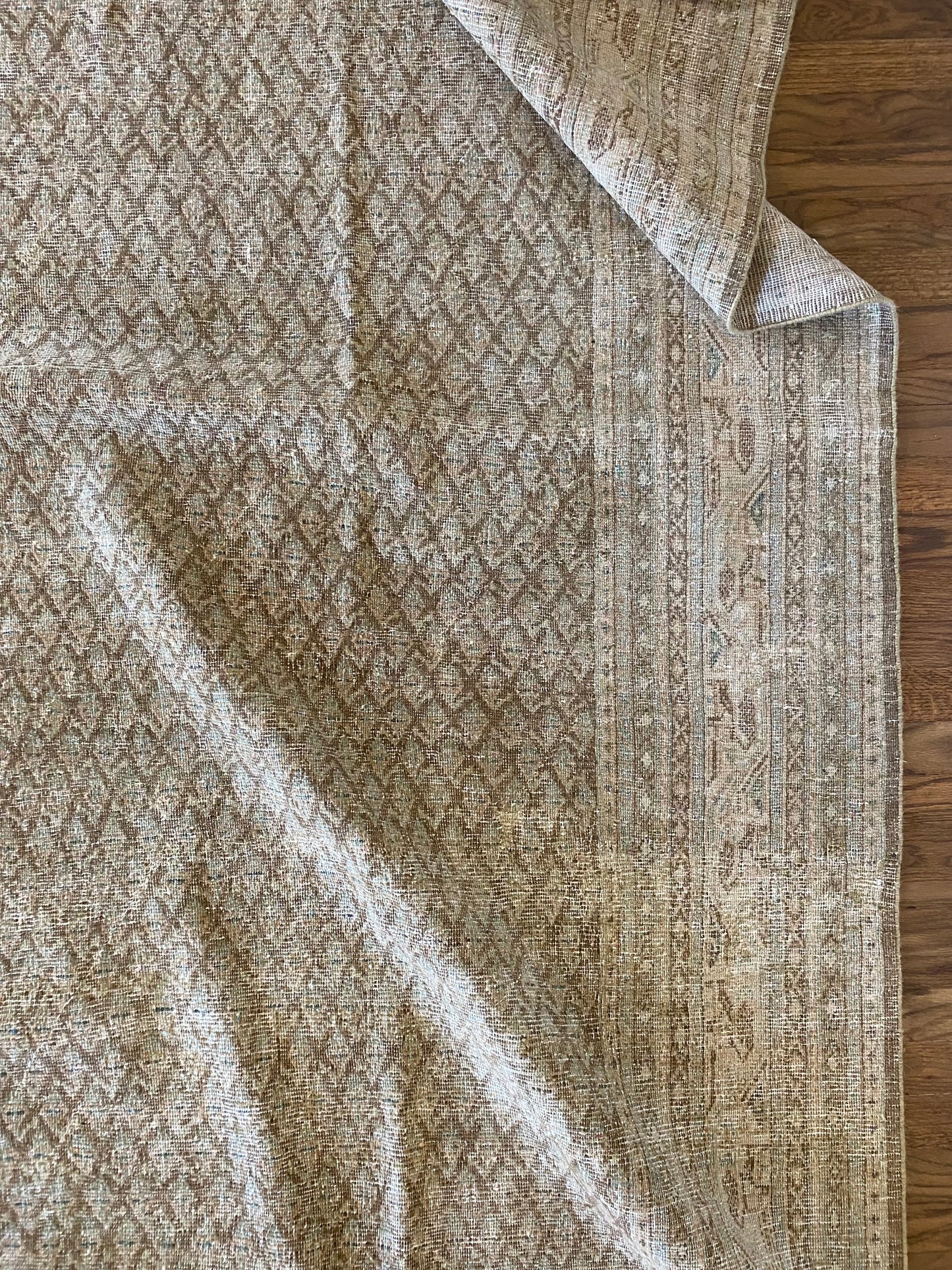 Jade 7’11.5 x 10’6