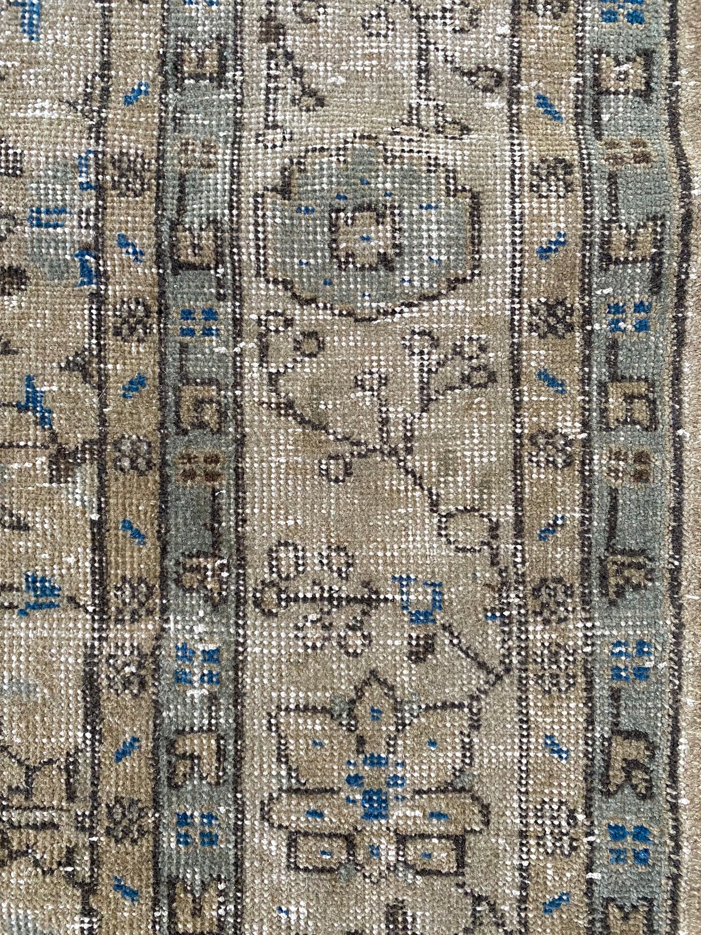 Vintage Turkish Wool Area Rug 9’4x12’2” – Hand-Knotted Neutral Rug | Rory