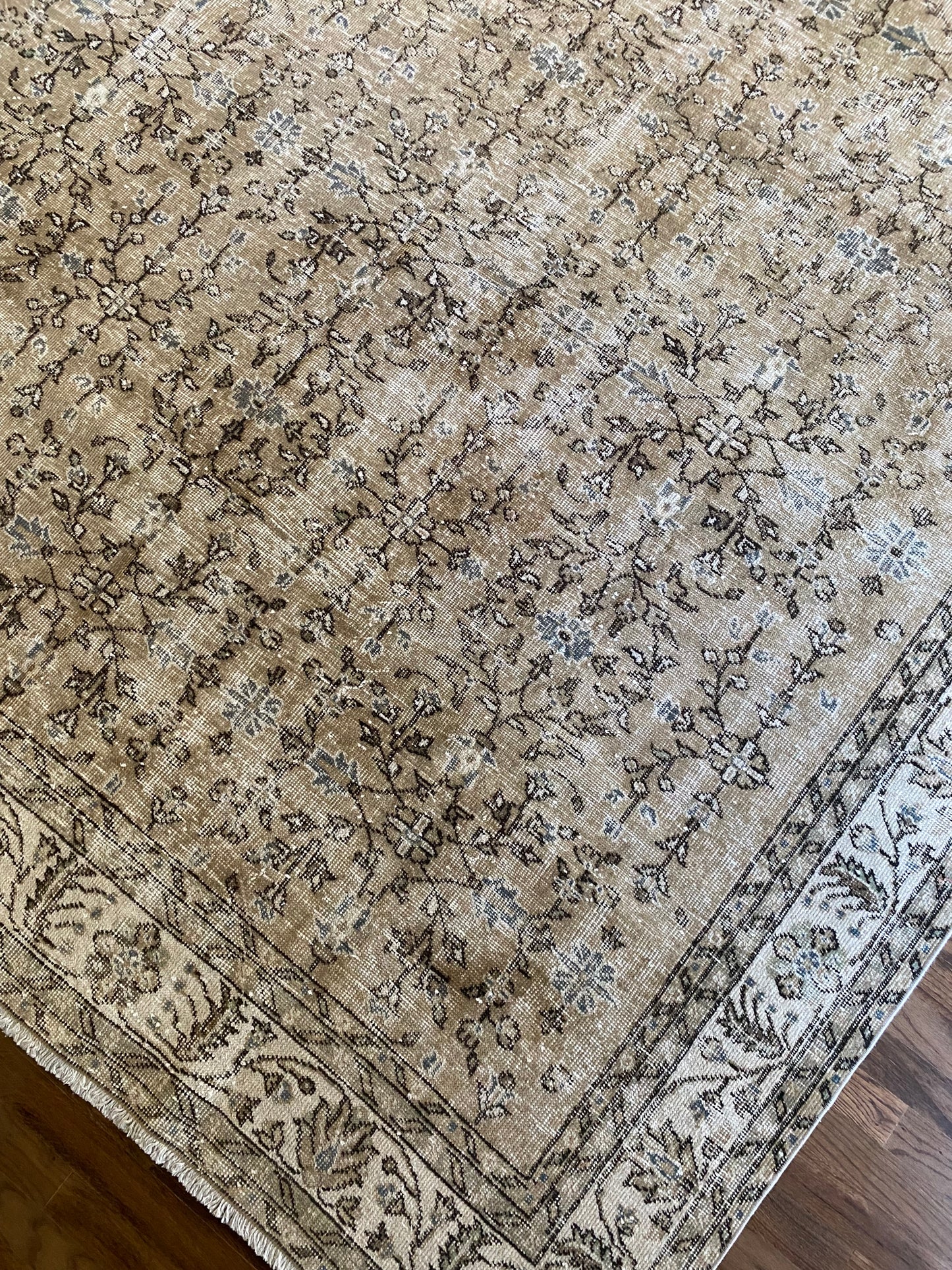 Vintage Turkish Wool Area Rug 7’9”x10’9.5” – Hand-Knotted Neutral Allover Pattern Rug | Hannah