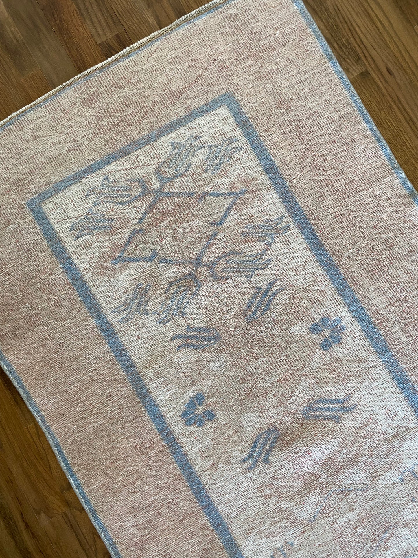 Teresa 2’8 x 6’2