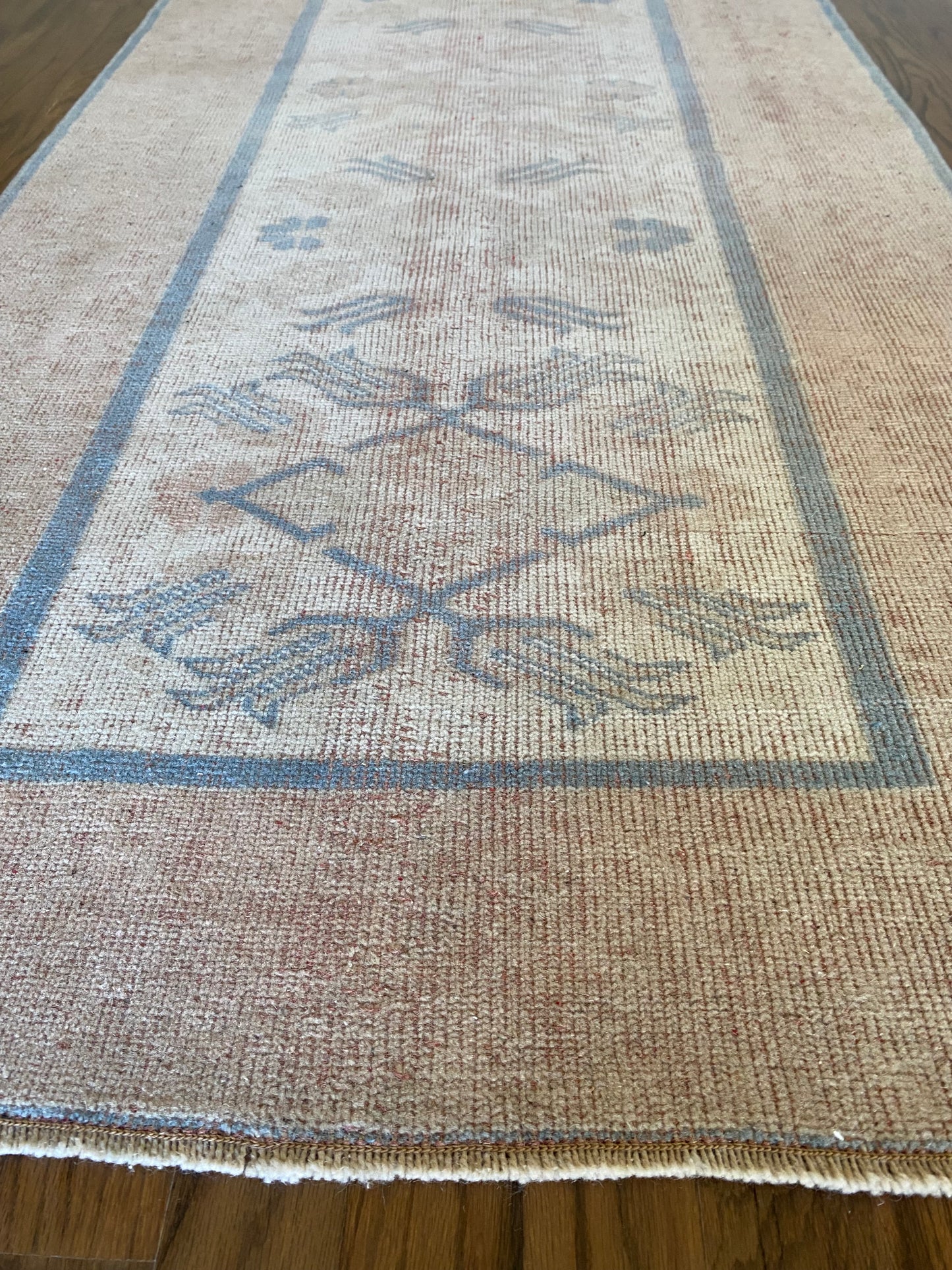 Teresa 2’8 x 6’2