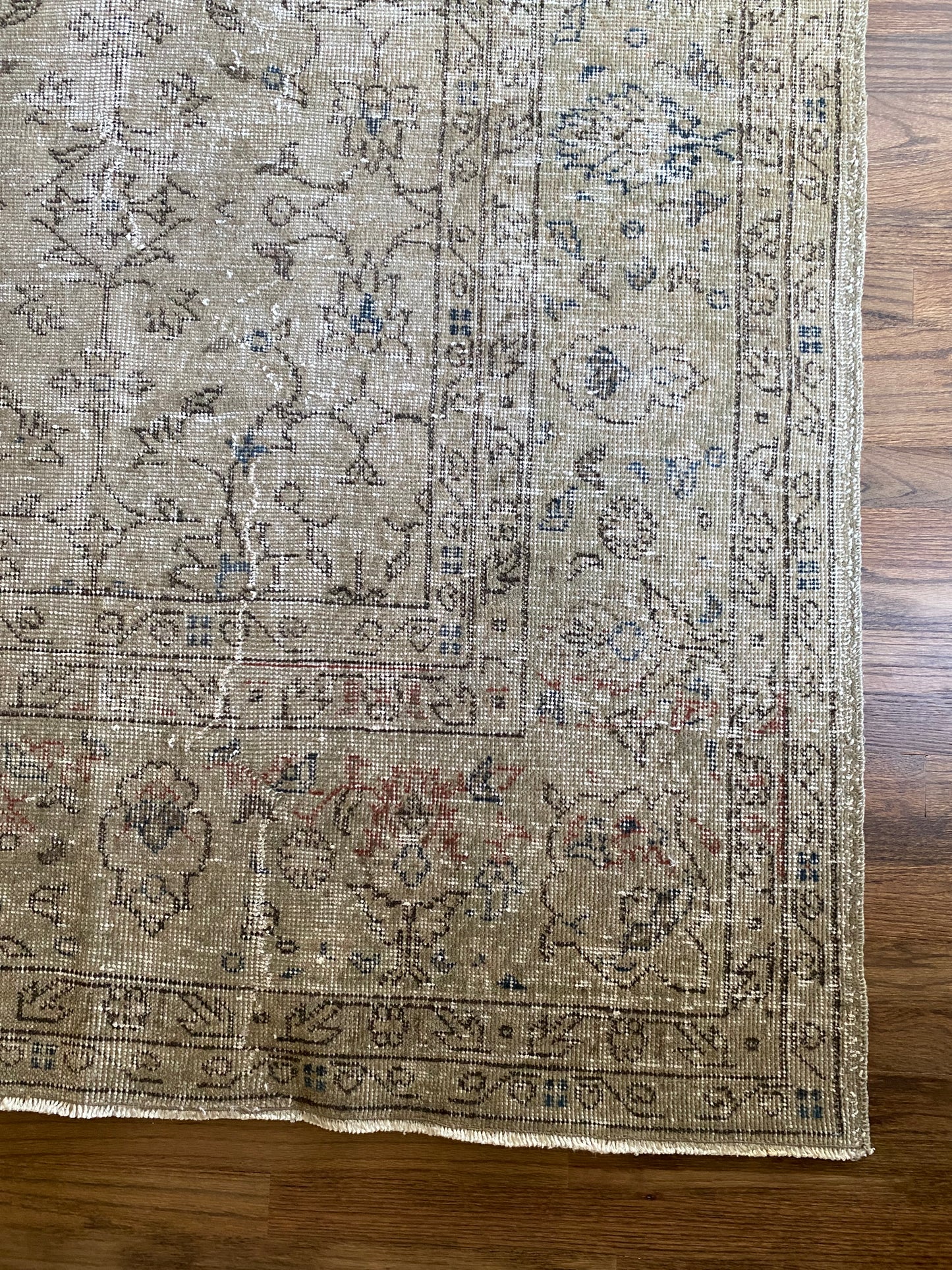 Vintage Turkish Wool Area Rug 9’10”x12’9.5” – Hand-Knotted Neutral Rug | Eden