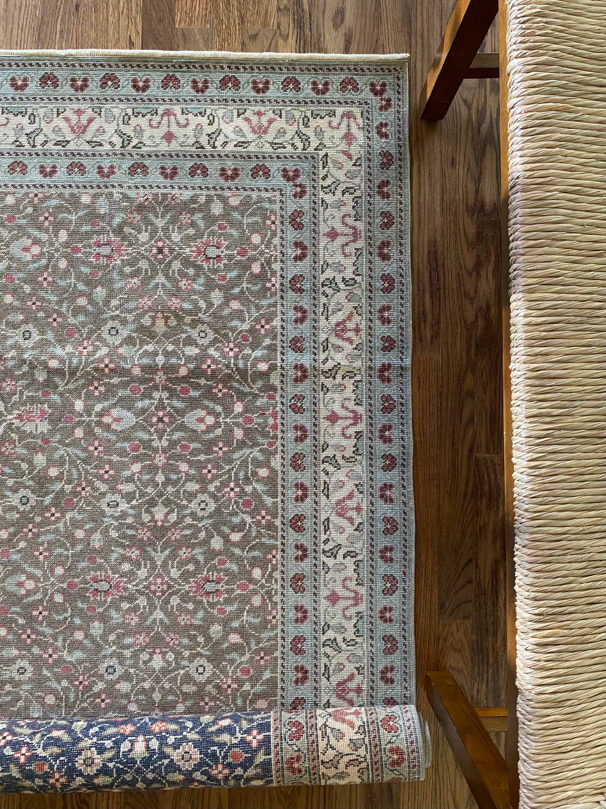 Vintage Kayseri Wool Rug 4’10”x7’3” – Hand-Knotted Mushroom Scatter Rug | Jillian