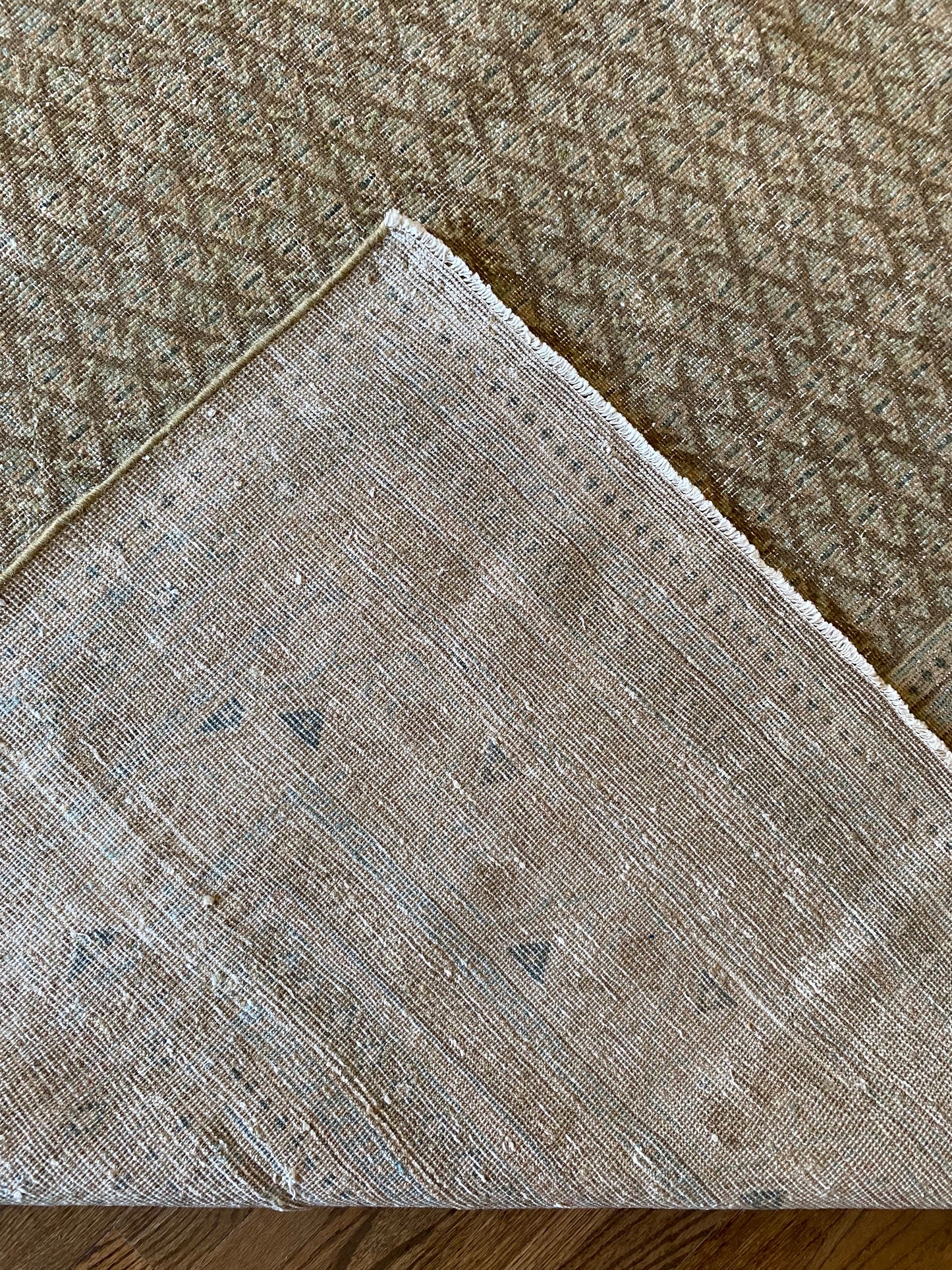 Jade 7’11.5 x 10’6