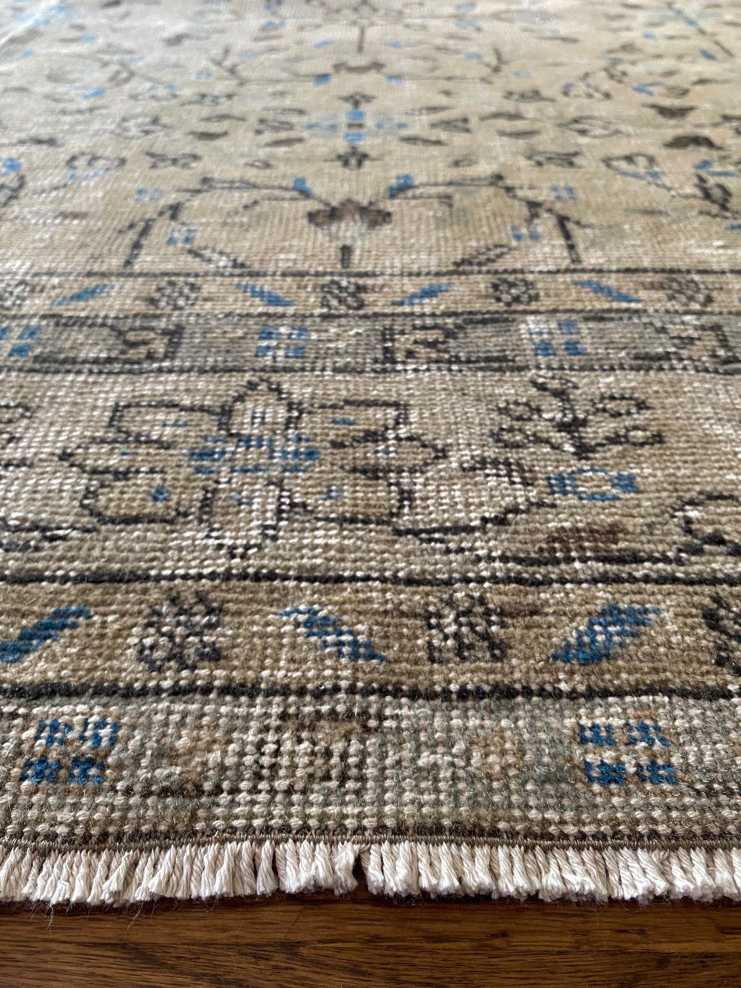 Vintage Turkish Wool Area Rug 9’4x12’2” – Hand-Knotted Neutral Rug | Rory