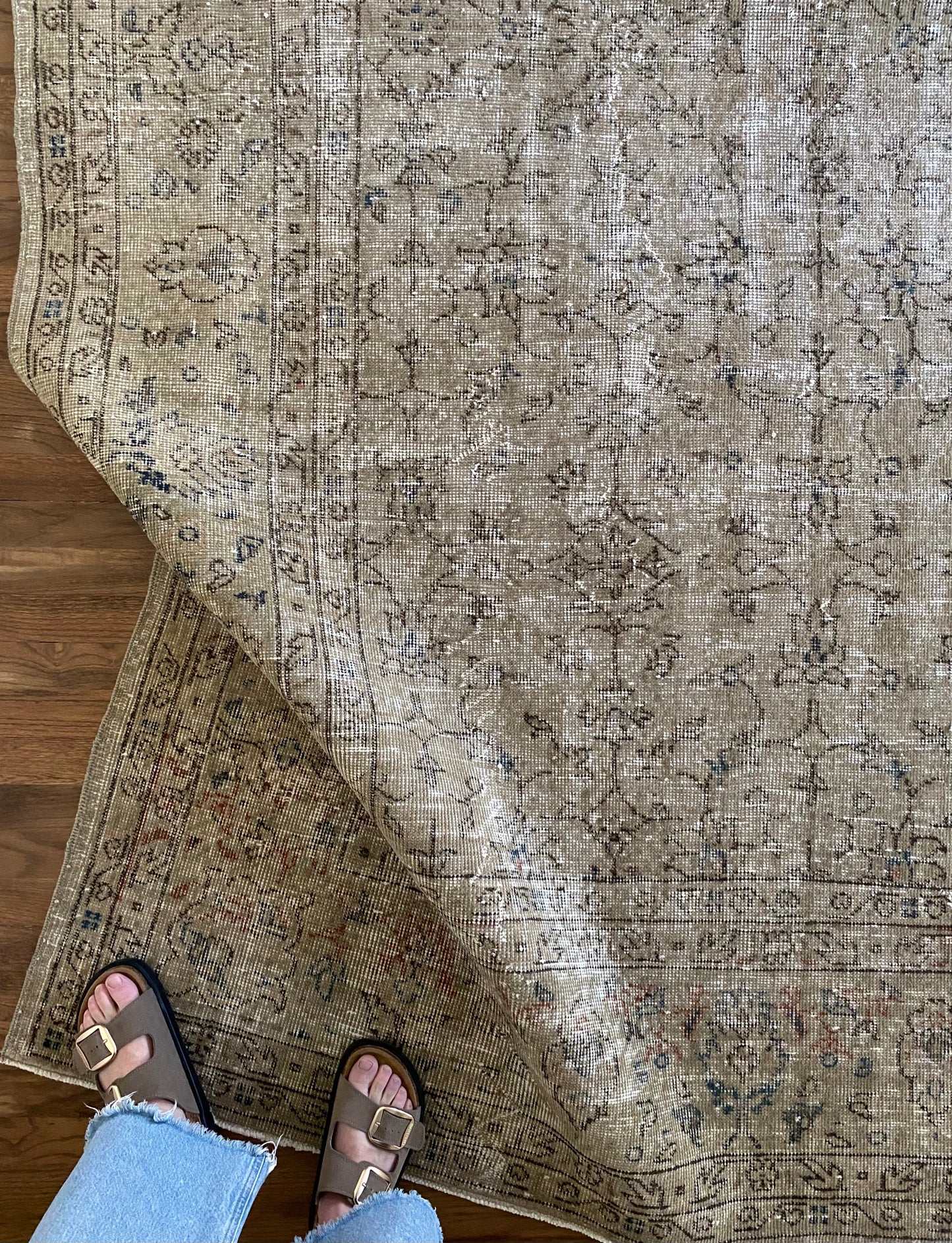 Vintage Turkish Wool Area Rug 9’10”x12’9.5” – Hand-Knotted Neutral Rug | Eden