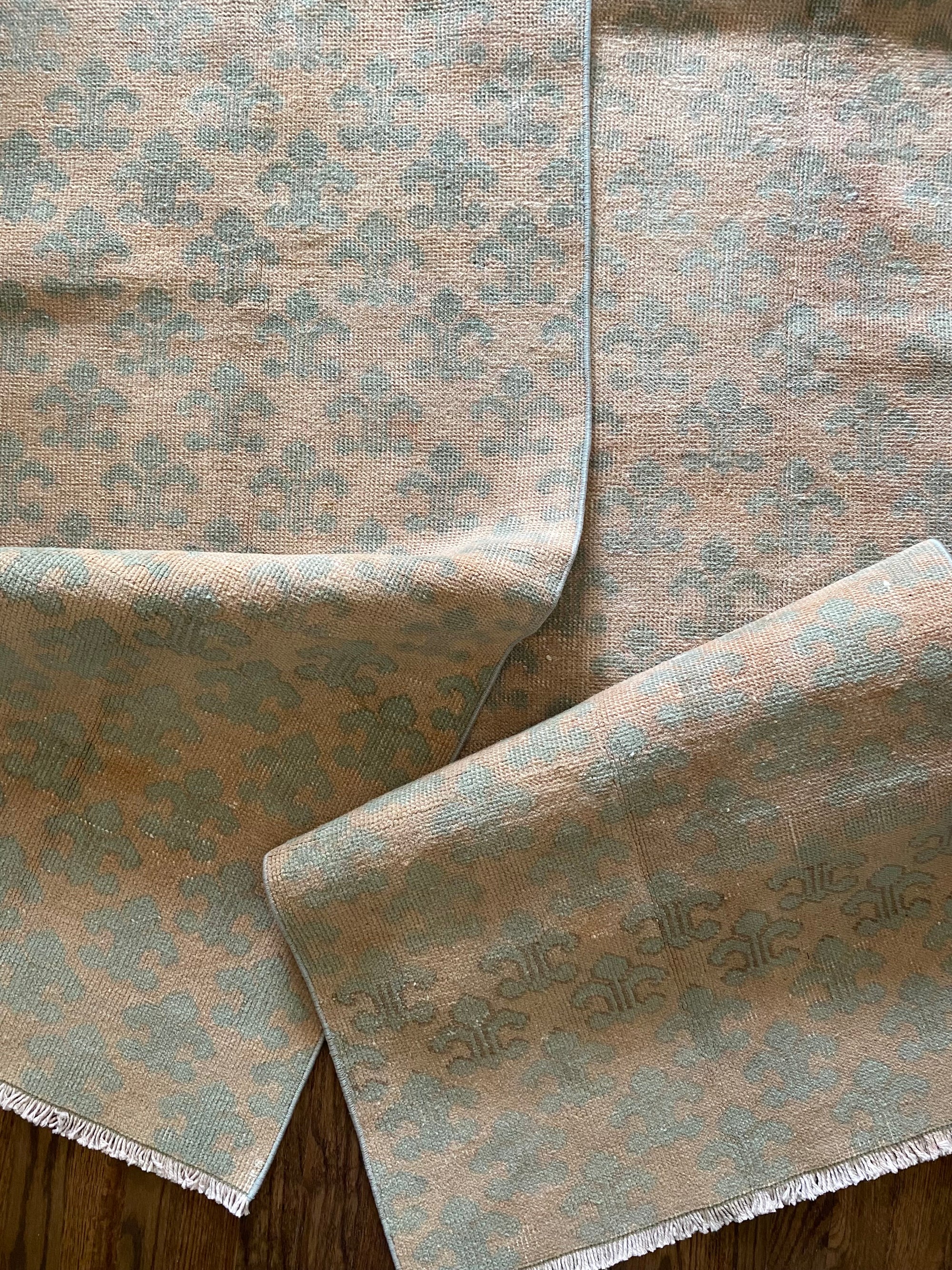 Matching vintage runners wool hallway rugs soft tones