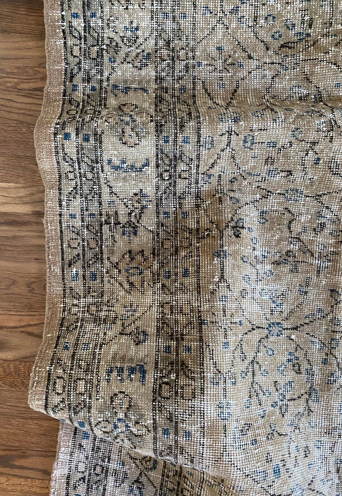Vintage Turkish Wool Area Rug 7’11’x10’8" – Hand-Knotted Neutral Rug | Collins