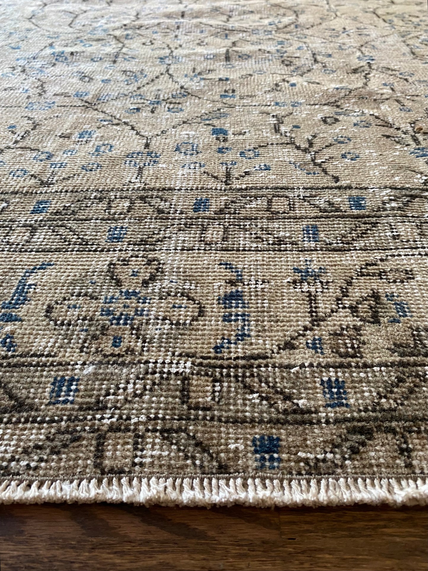 Vintage Turkish Wool Area Rug 7’11’x10’8" – Hand-Knotted Neutral Rug | Collins