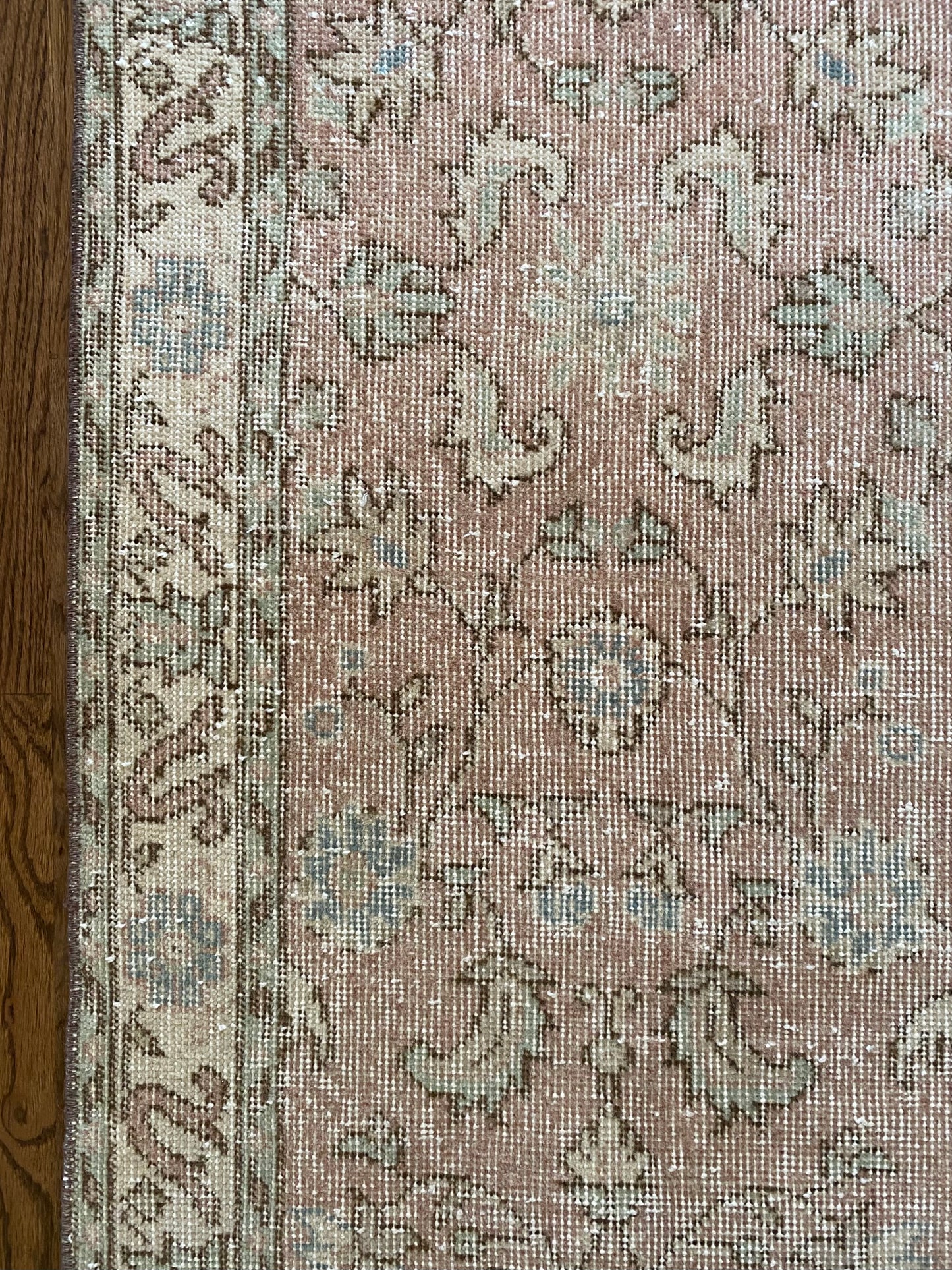 Vintage Turkish Wool Rug 4’x7’5” – Hand-Knotted Dusty Rose Scatter Rug | Emilia
