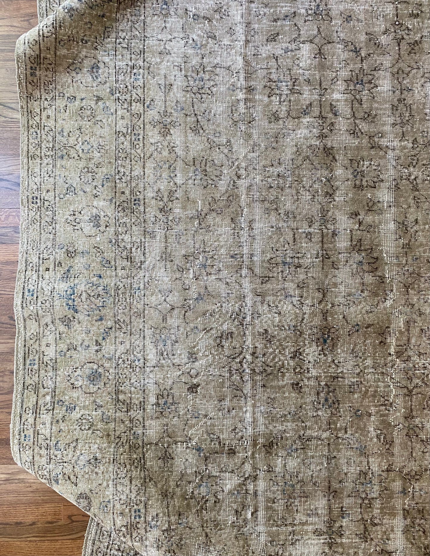 Vintage Turkish Wool Area Rug 9’10”x12’9.5” – Hand-Knotted Neutral Rug | Eden