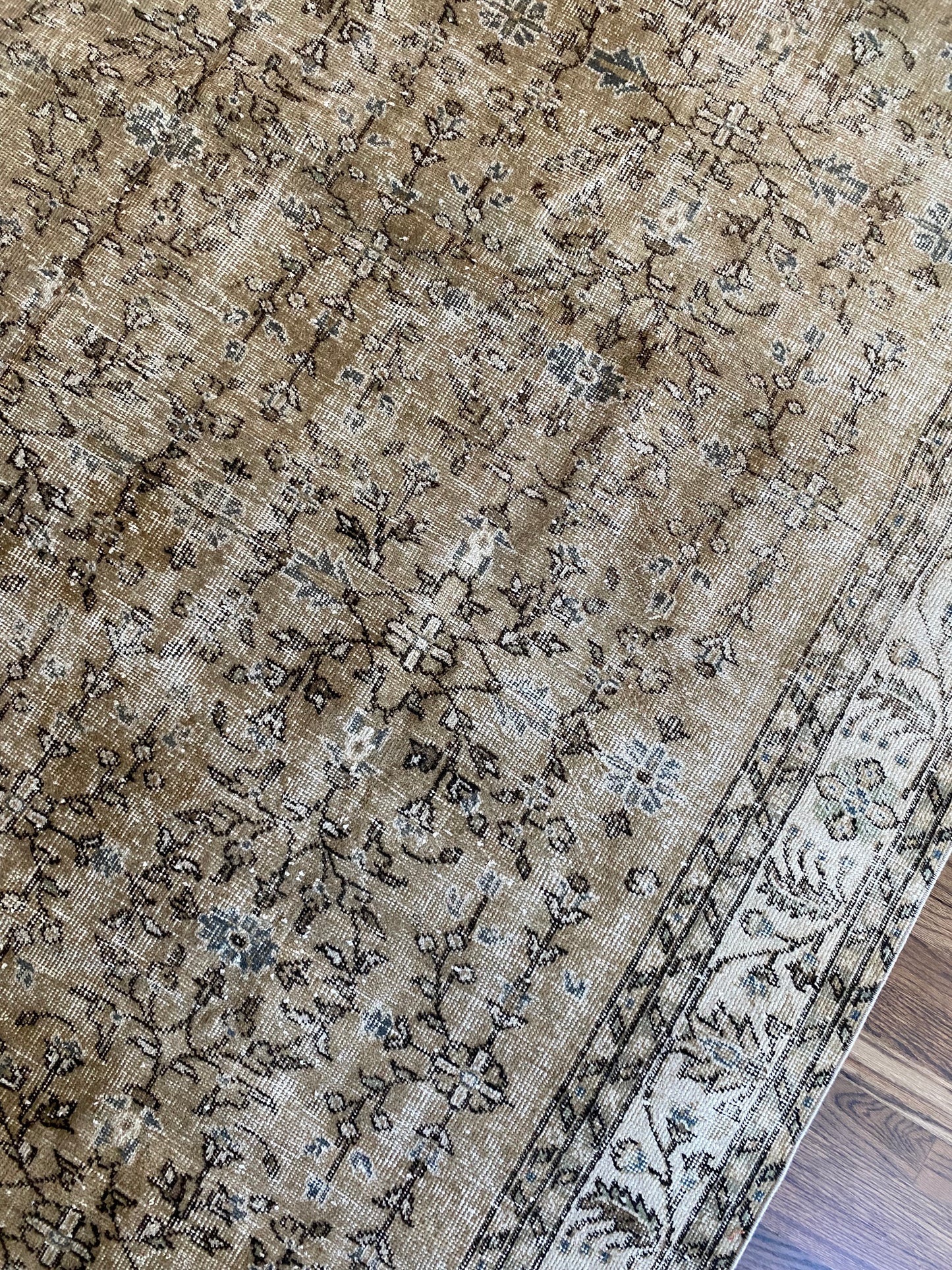 Vintage Turkish Wool Area Rug 7’9”x10’9.5” – Hand-Knotted Neutral Allover Pattern Rug | Hannah