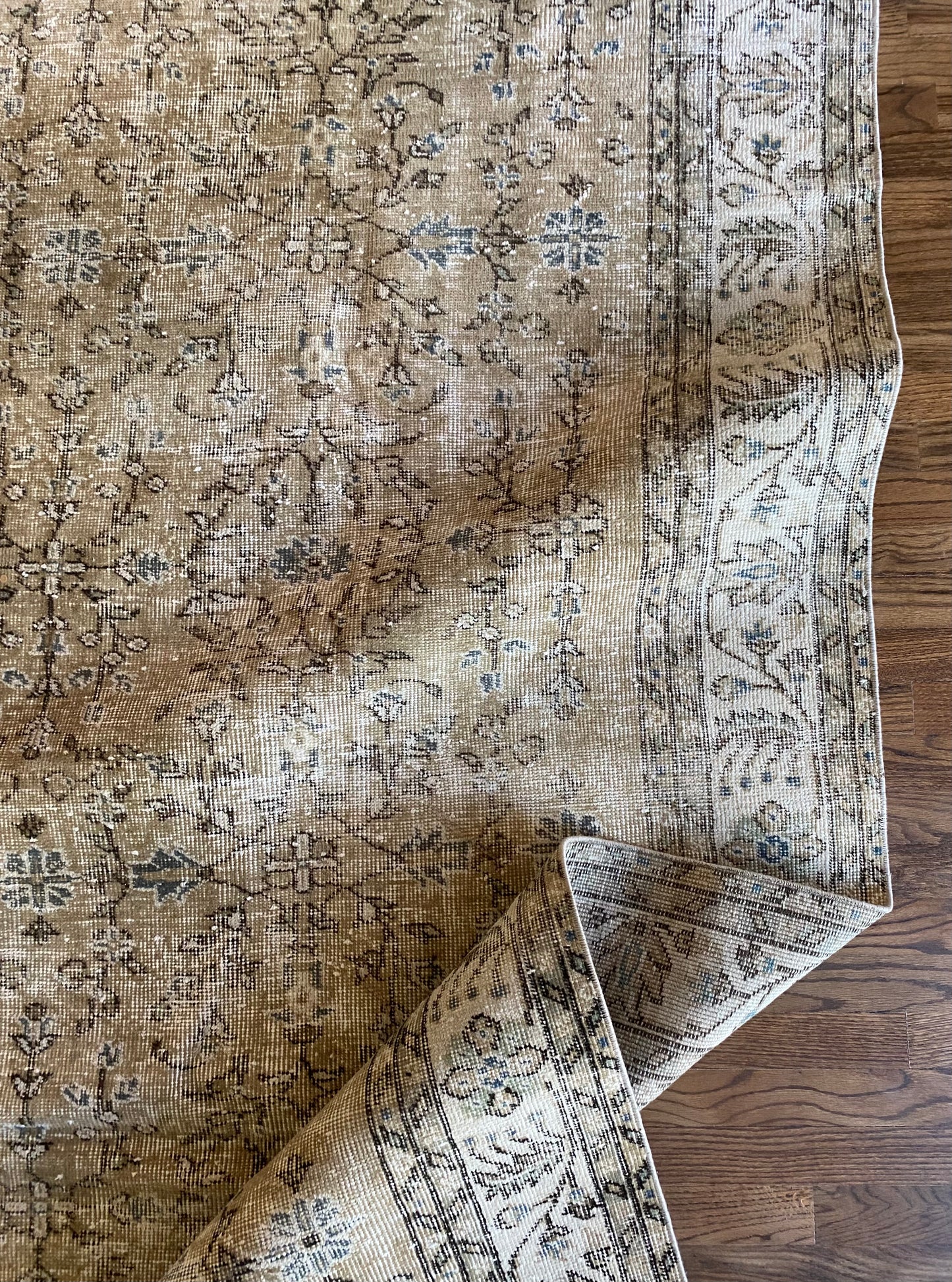Vintage Turkish Wool Area Rug 7’9”x10’9.5” – Hand-Knotted Neutral Allover Pattern Rug | Hannah