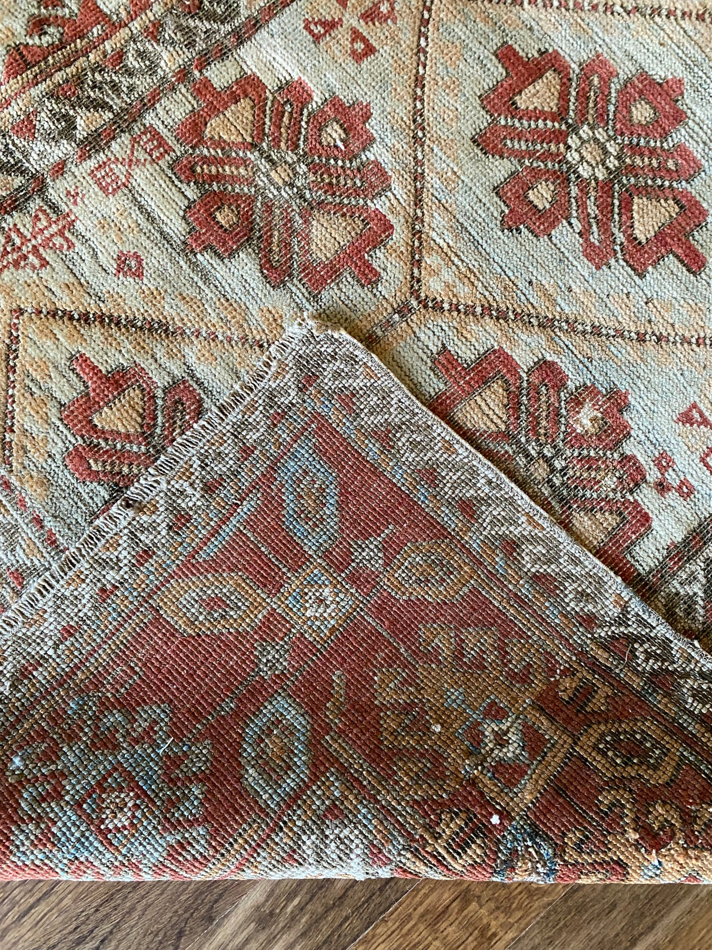 Odette 2’10 x 5’9