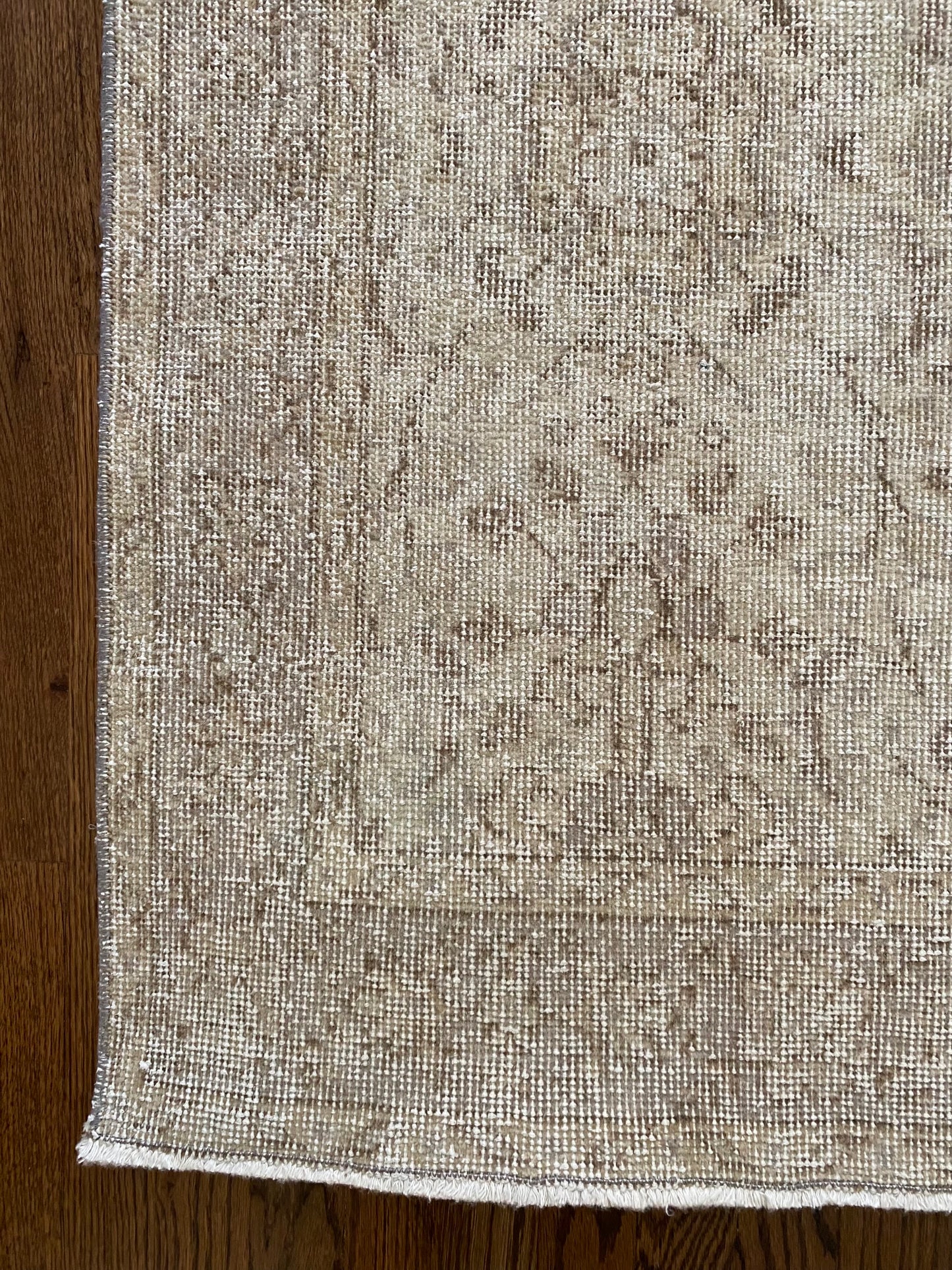 Vintage Turkish Wool Rug 3’9”x6’6.5” – Hand-Knotted Neutral Scatter Rug | Eloise