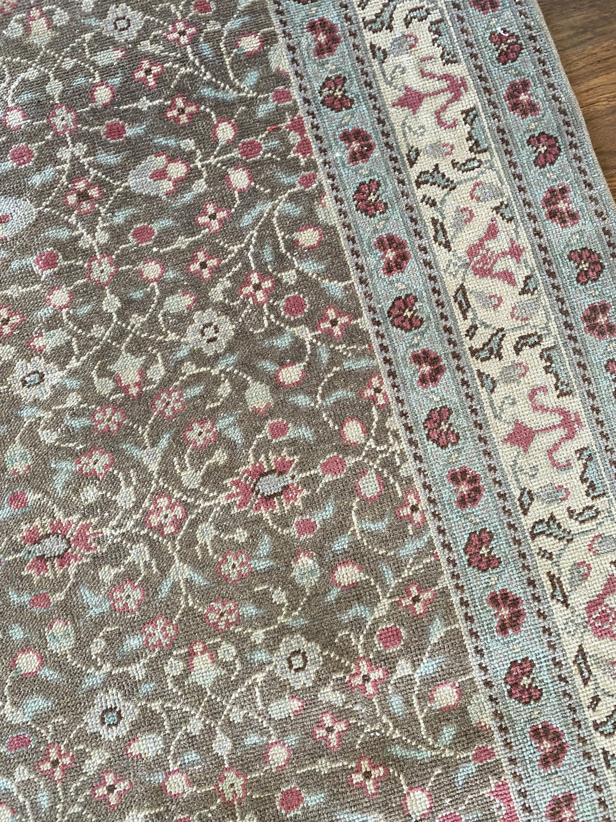 Vintage Kayseri Wool Rug 4’10”x7’3” – Hand-Knotted Mushroom Scatter Rug | Jillian