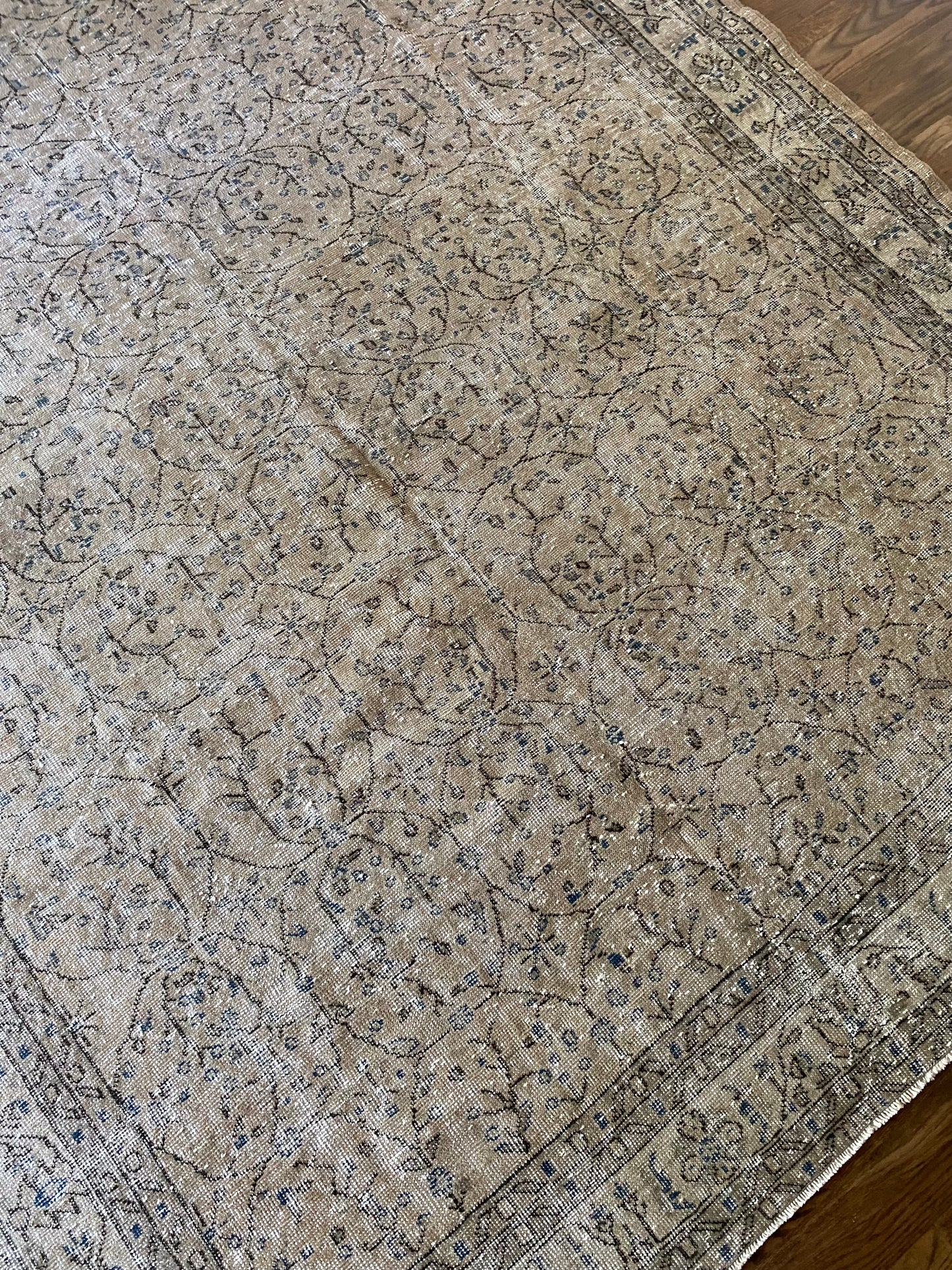 Vintage Turkish Wool Area Rug 7’11’x10’8" – Hand-Knotted Neutral Rug | Collins