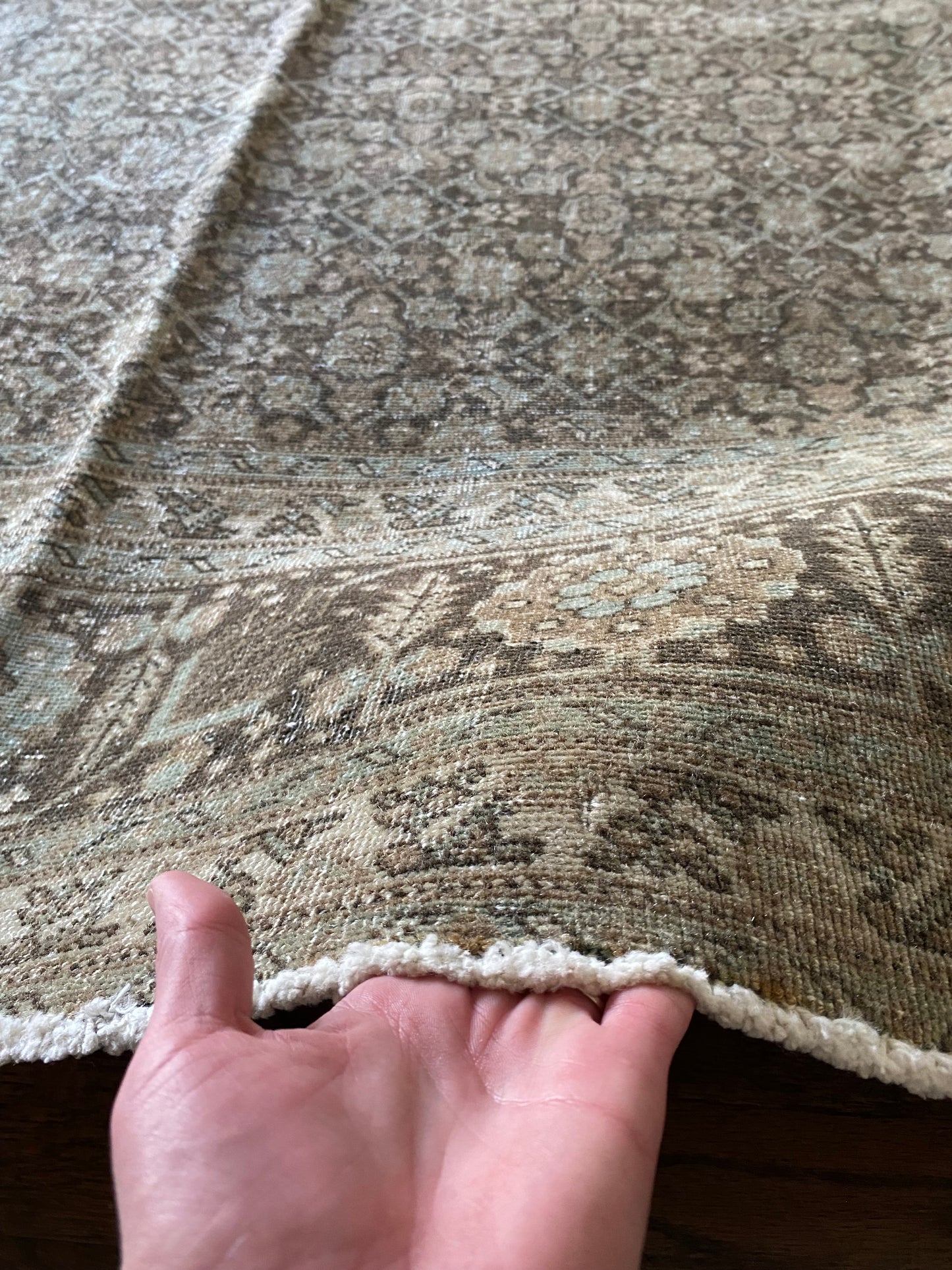 Jacqueline 7’8 x 10’8