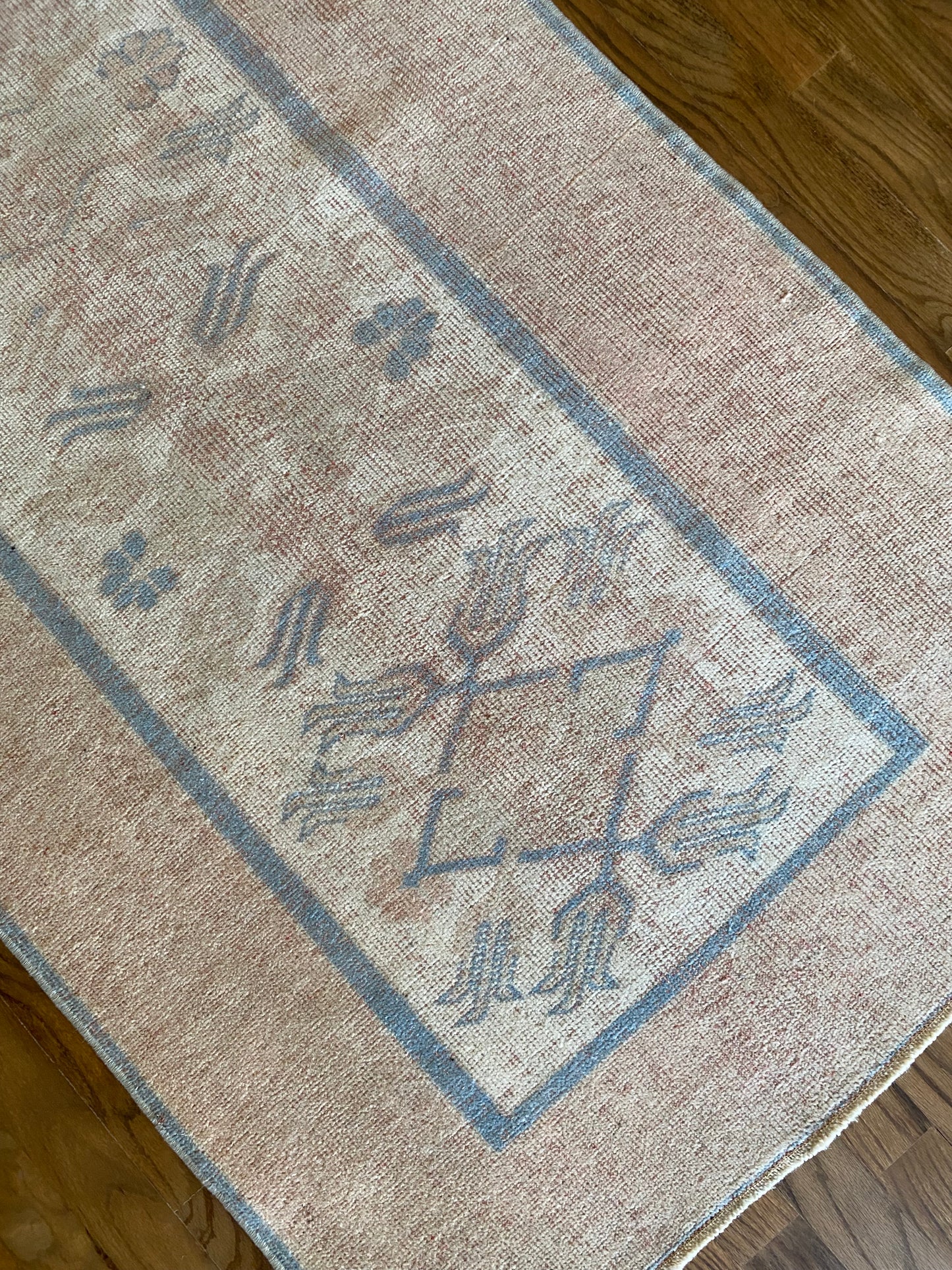 Teresa 2’8 x 6’2