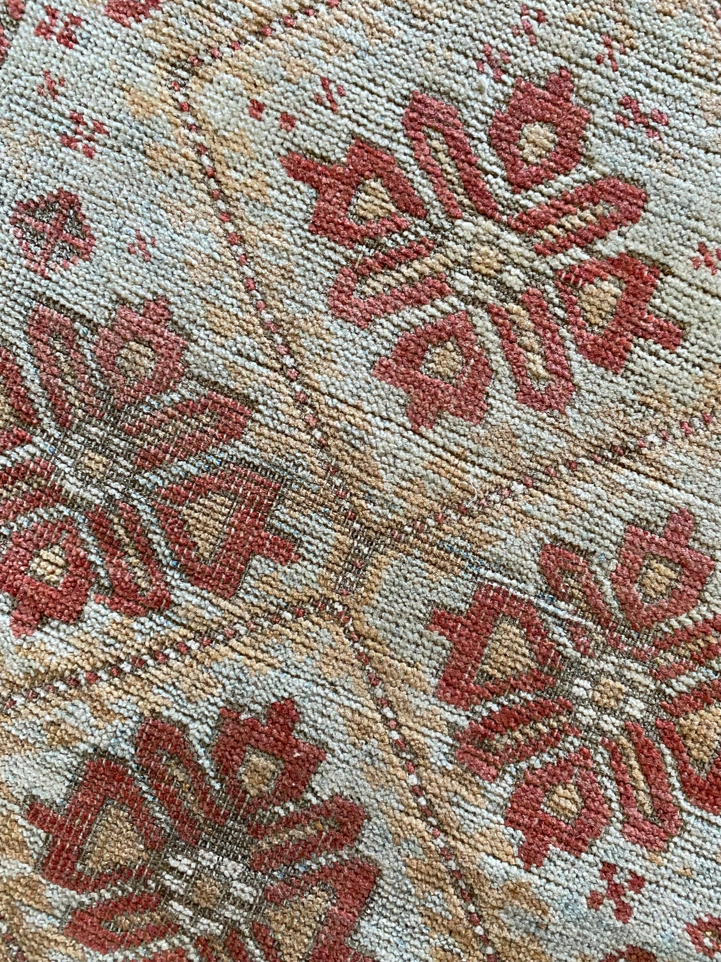 Odette 2’10 x 5’9