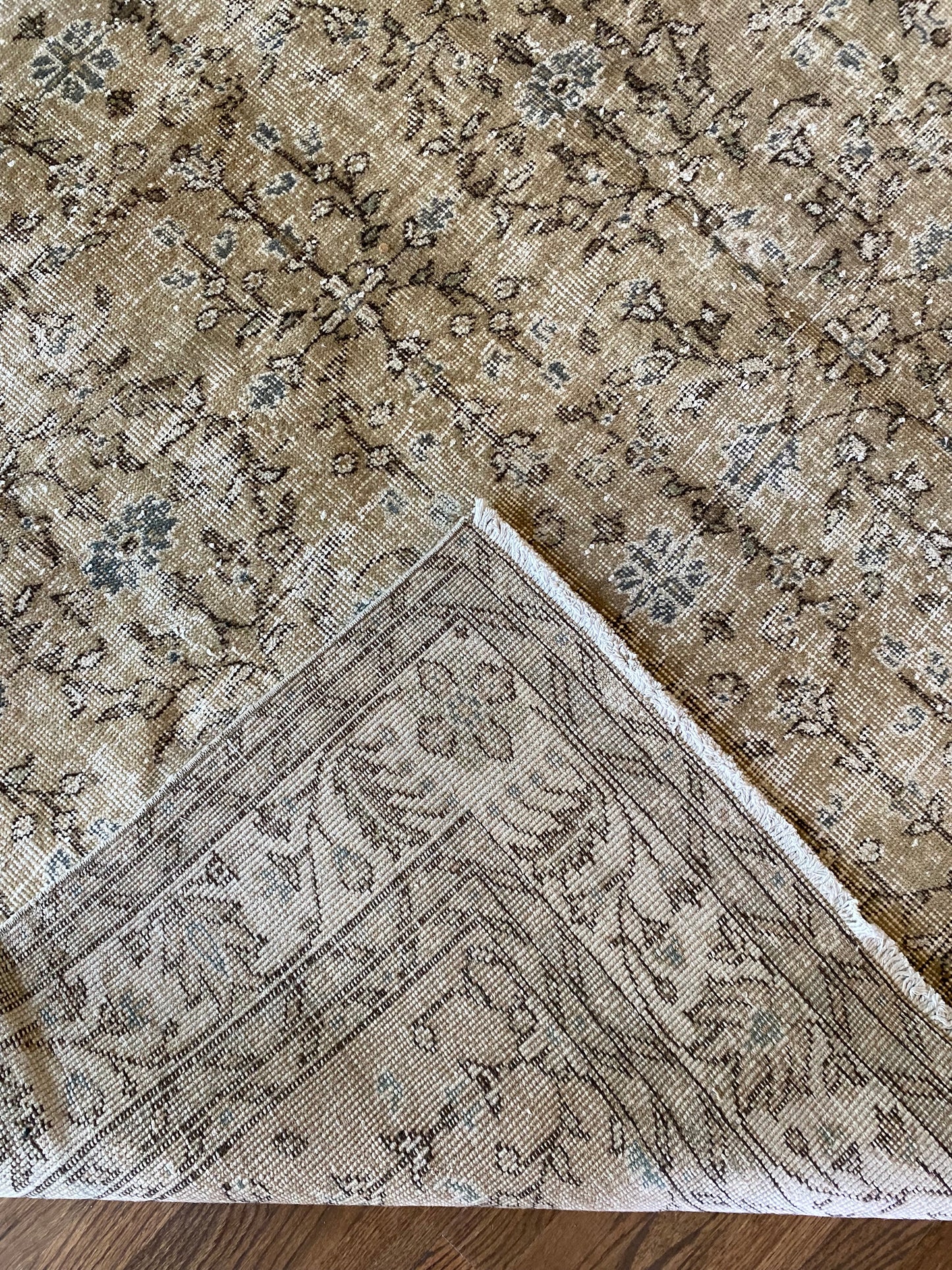 Vintage Turkish Wool Area Rug 7’9”x10’9.5” – Hand-Knotted Neutral Allover Pattern Rug | Hannah