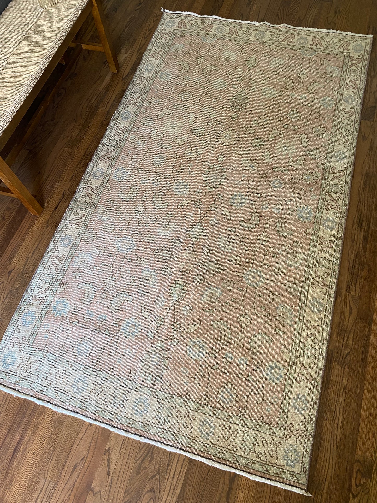 Vintage Turkish Wool Rug 4’x7’5” – Hand-Knotted Dusty Rose Scatter Rug | Emilia