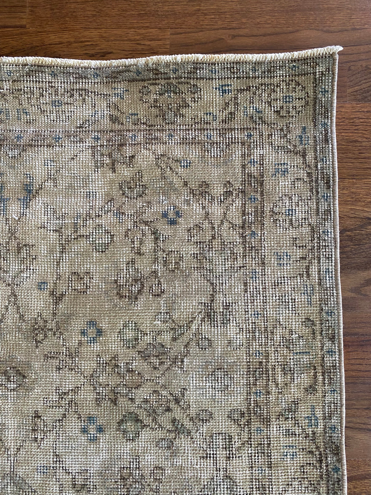 Vintage Turkish Wool Runner 3’1”x7’3” – Hand-Knotted Neutral Short Runner | Molly