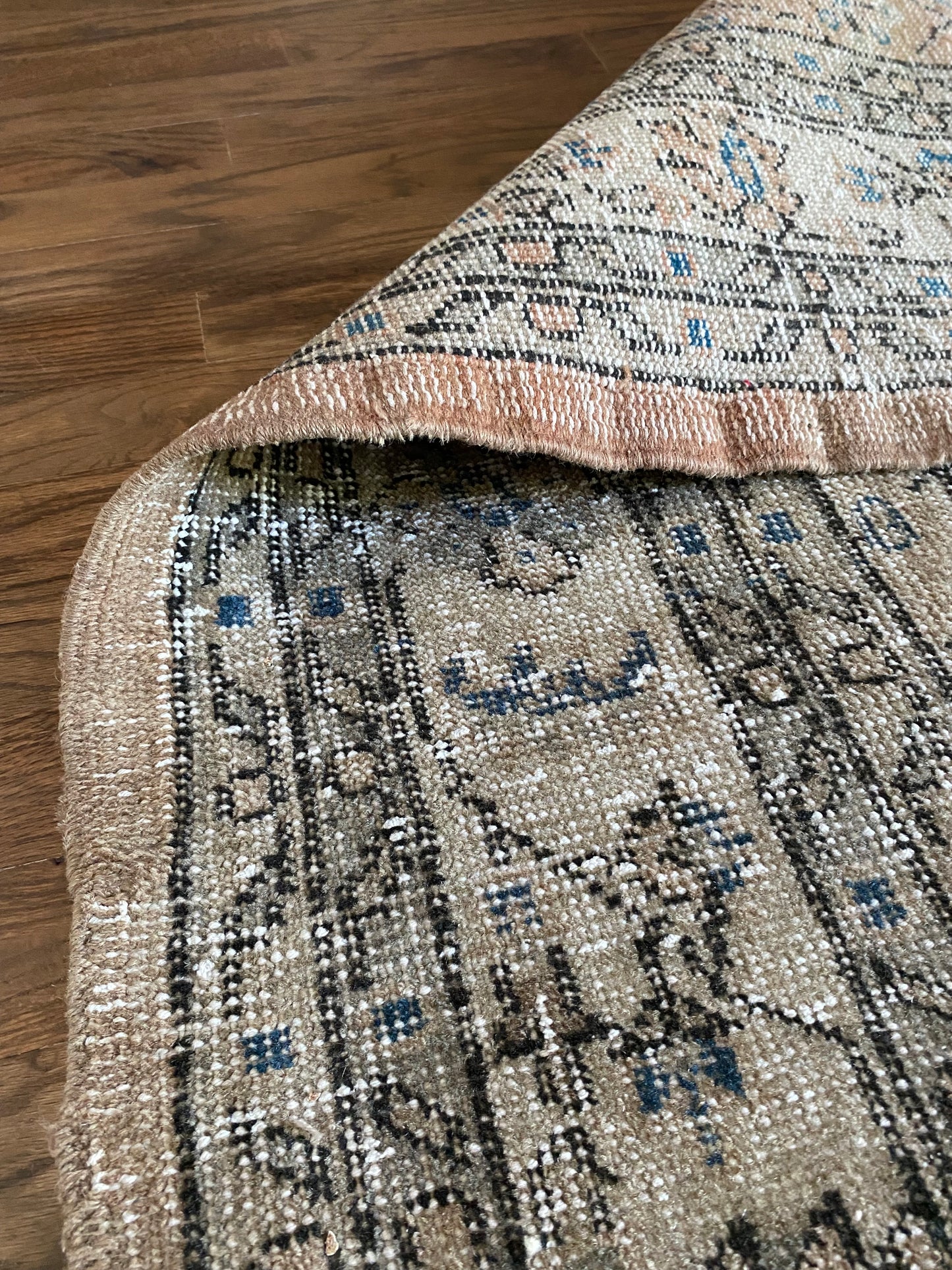 Vintage Turkish Wool Area Rug 7’11’x10’8" – Hand-Knotted Neutral Rug | Collins