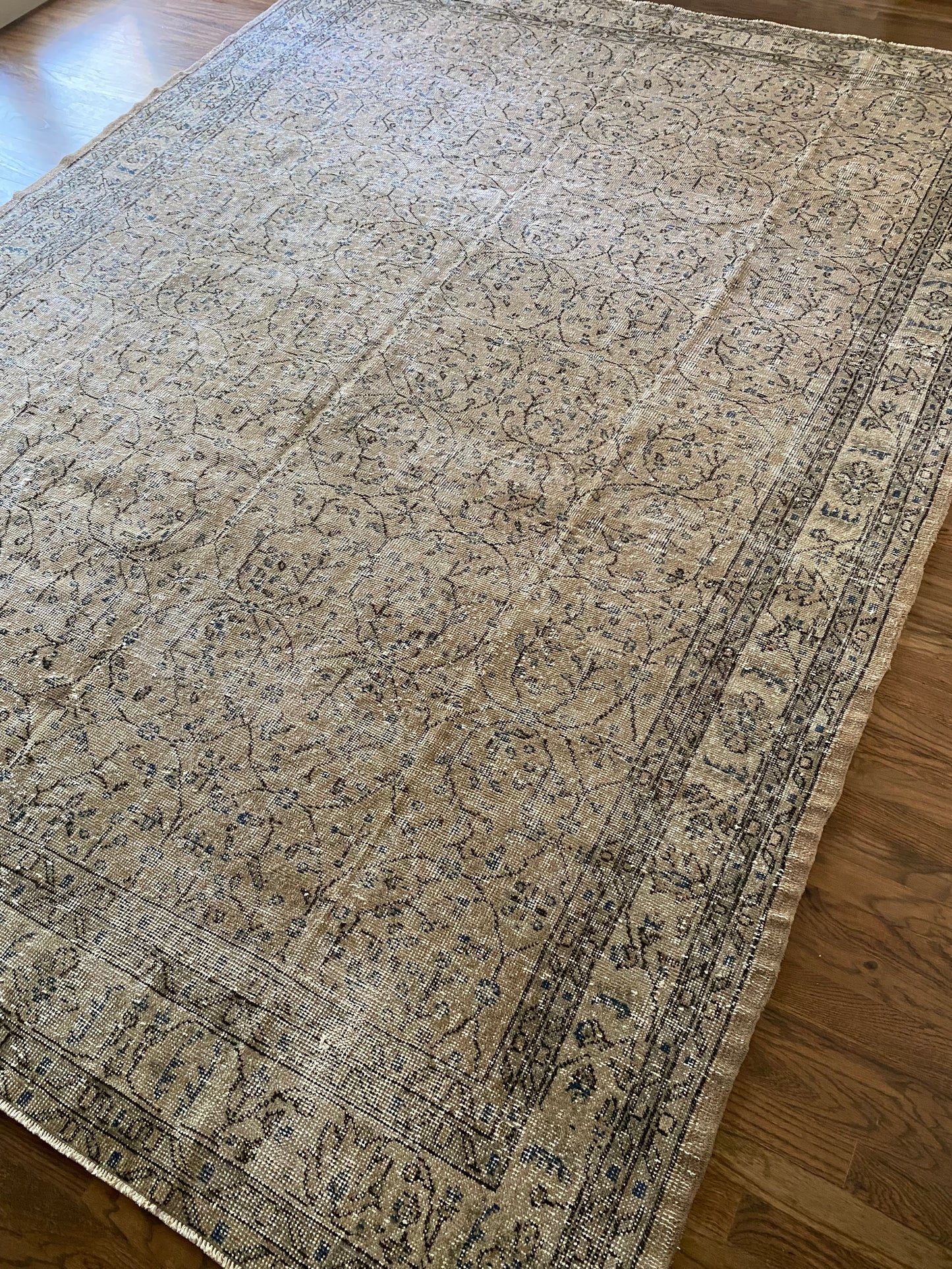 Vintage Turkish Wool Area Rug 7’11’x10’8" – Hand-Knotted Neutral Rug | Collins