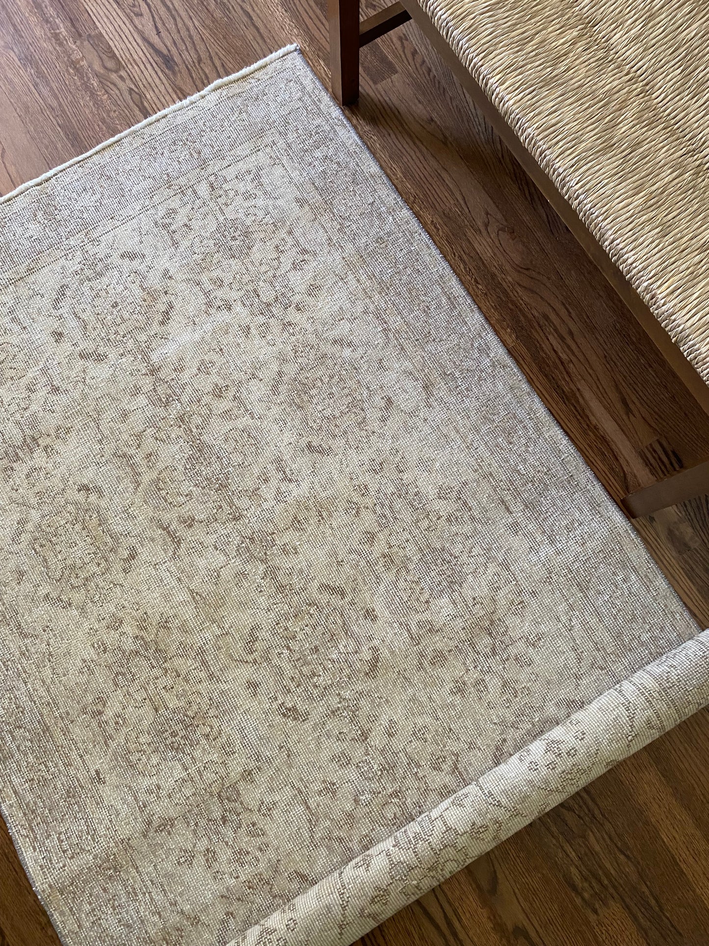 Vintage Turkish Wool Rug 3’9”x6’6.5” – Hand-Knotted Neutral Scatter Rug | Eloise