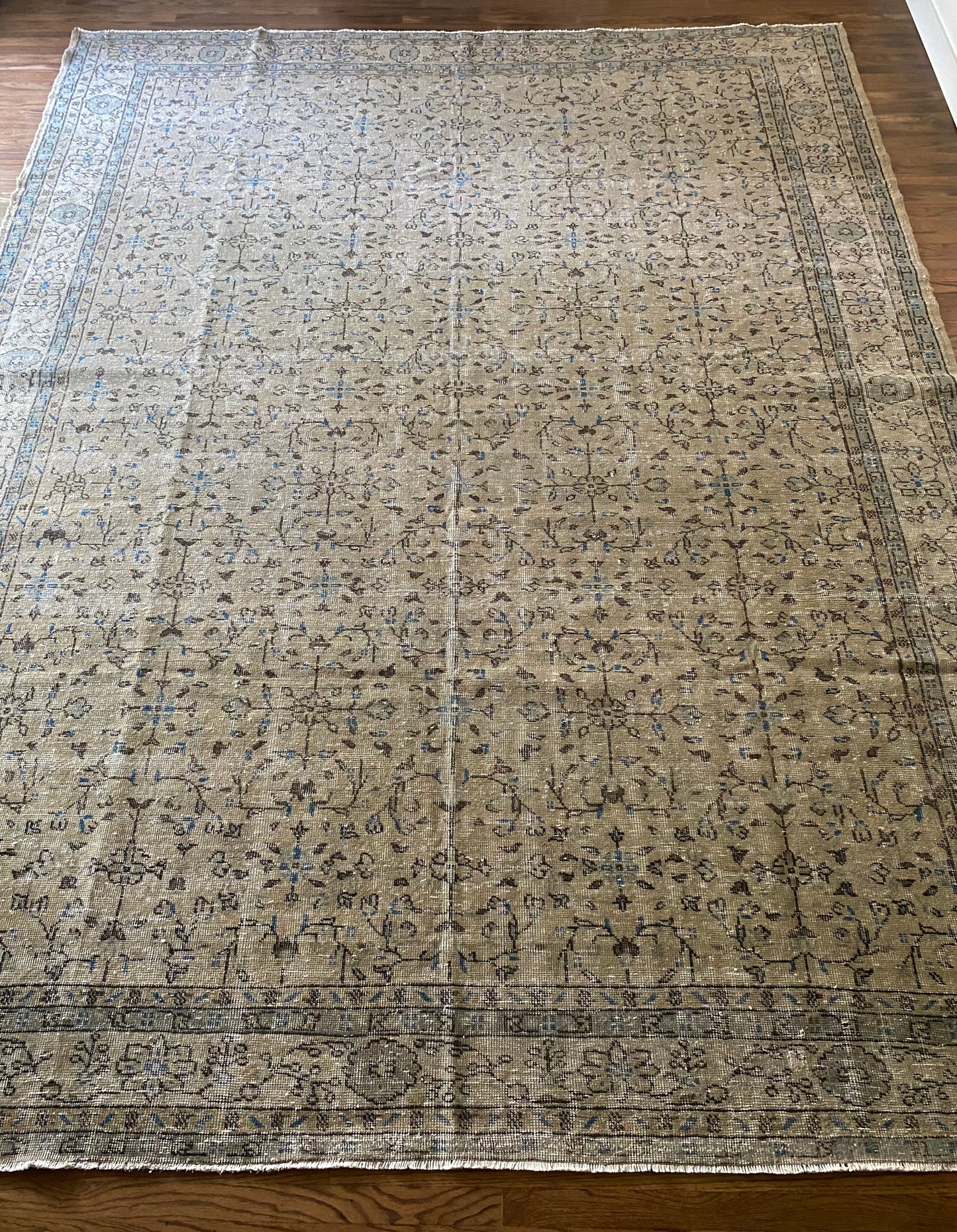 Vintage Turkish Wool Area Rug 9’4x12’2” – Hand-Knotted Neutral Rug | Rory