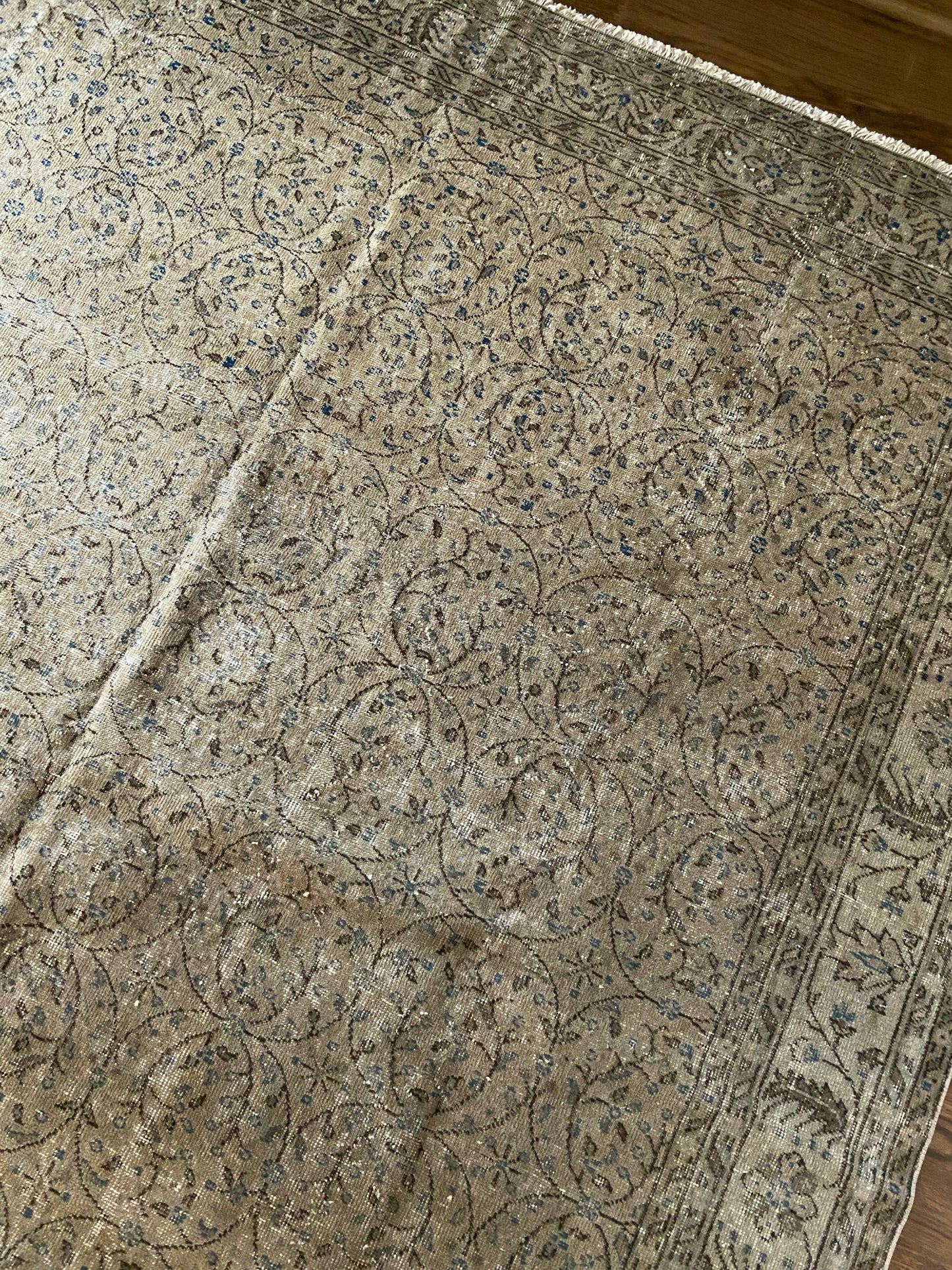 Vintage Turkish Wool Area Rug 8’6"x10 – Hand-Knotted Tan Rug | Emma