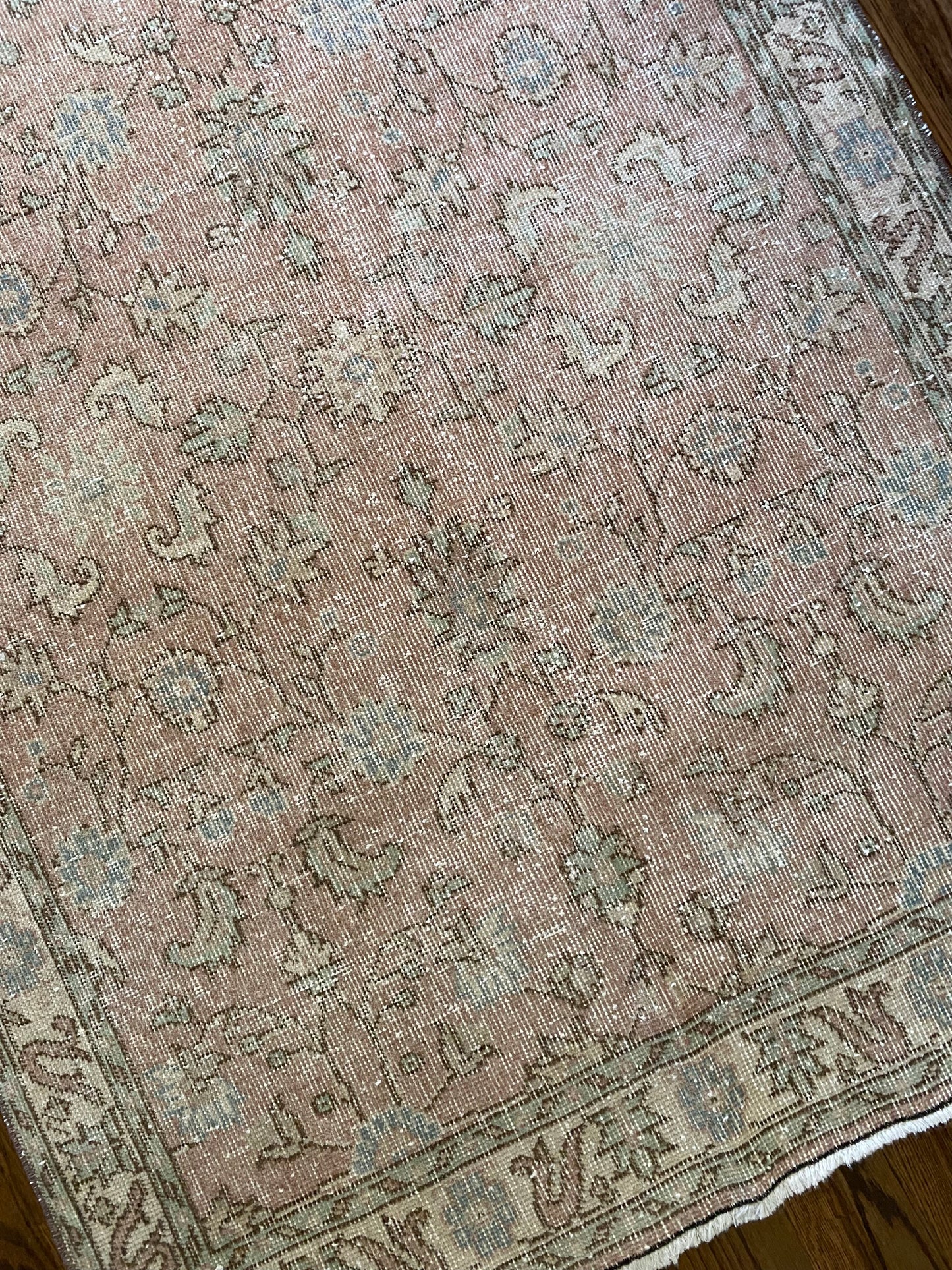 Vintage Turkish Wool Rug 4’x7’5” – Hand-Knotted Dusty Rose Scatter Rug | Emilia