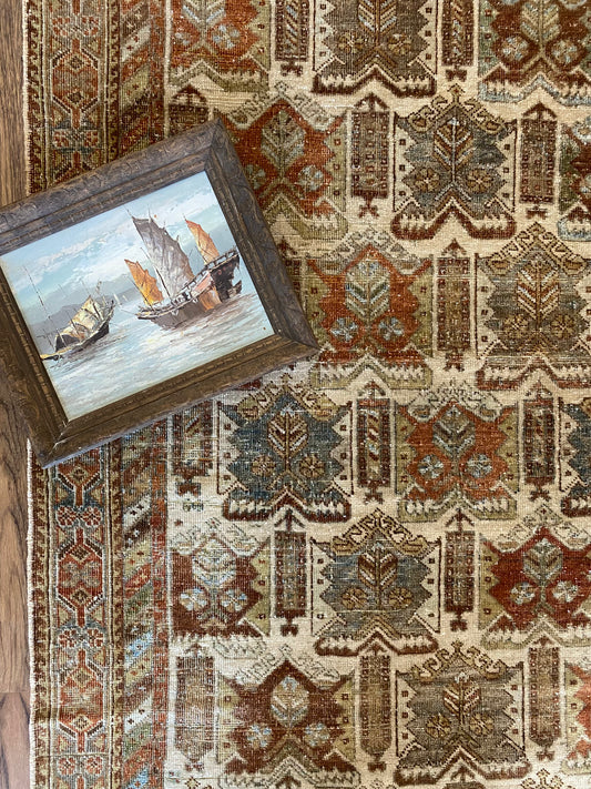 Nikki 4’8.5 x 6’2