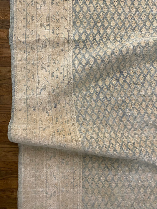 Abby 8’11 x 11’10.5