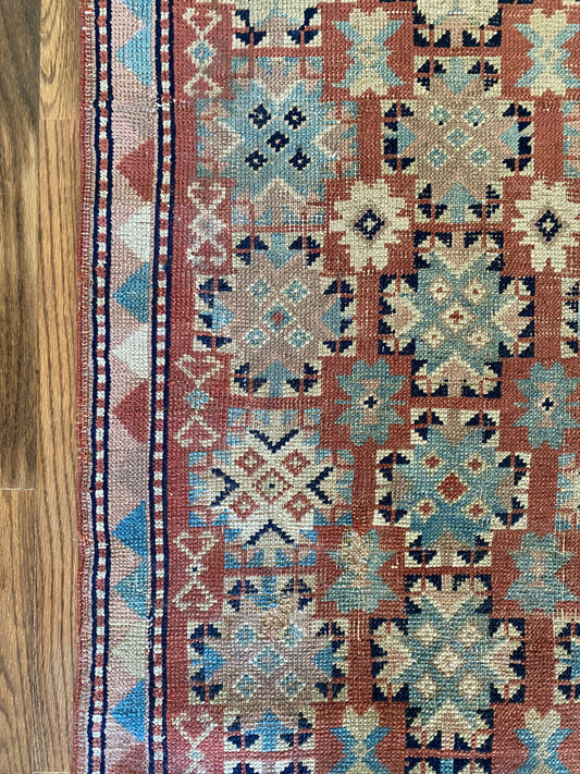 Camille 2’2 x 3’9.5