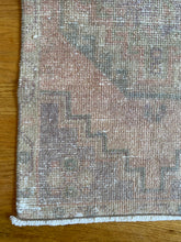 Load image into Gallery viewer, No. 773 &amp; No. 774
