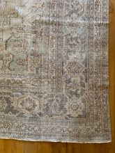 Load image into Gallery viewer, Mindy 9’3 x 13’3 (9 x 13)
