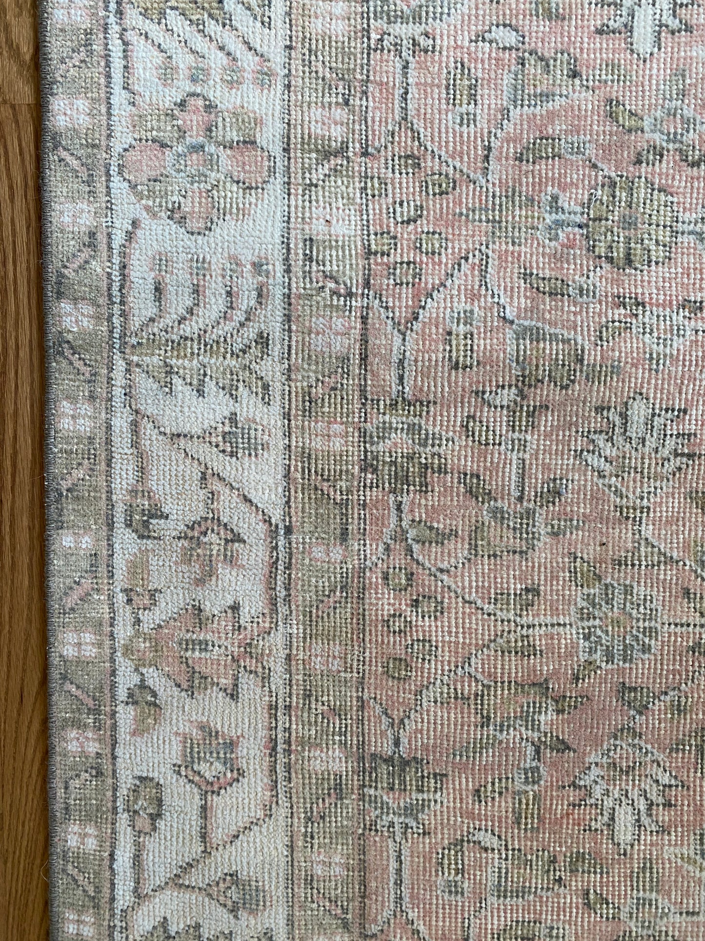 Adelaide Rugs Adelaide 3’8 x 6’10.5 – Two Sisters Rugs