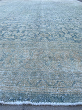 Load image into Gallery viewer, Wren 9’7.5 x 12’9 (10 x 13)
